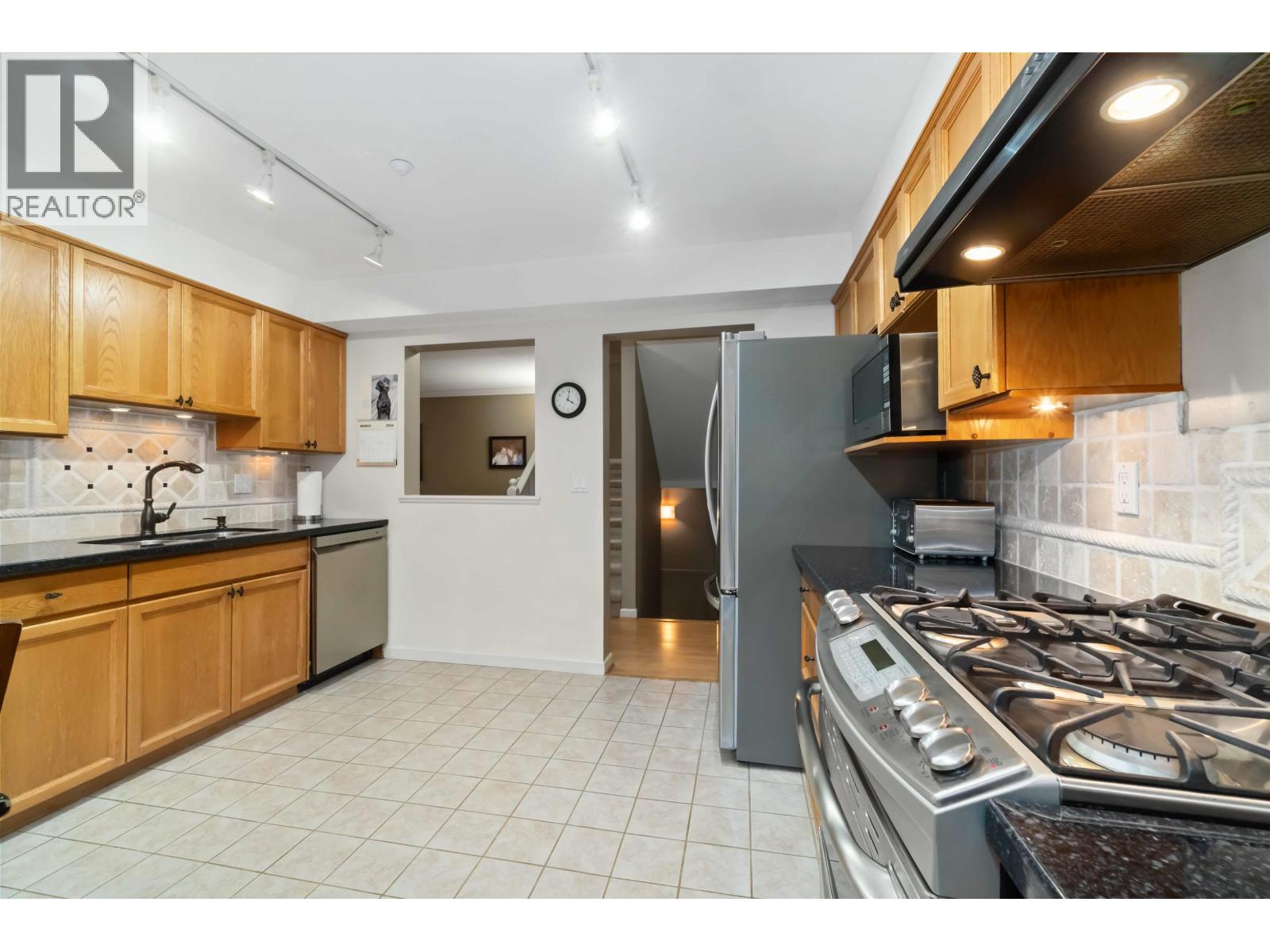 54 323 Governors Court, New Westminster, British Columbia  V3L 5S6 - Photo 11 - R3095700