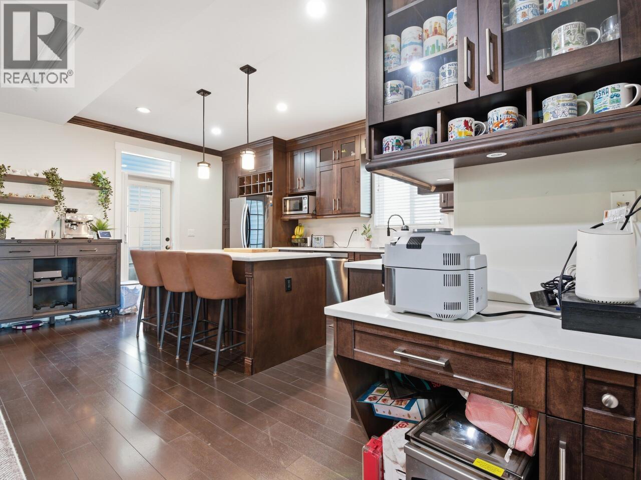 1029 Salter Street, New Westminster, British Columbia  V3M 0H5 - Photo 13 - R3095356