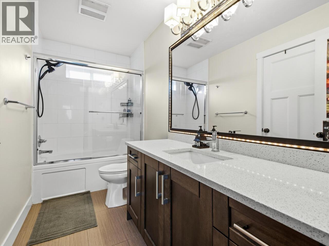 1029 Salter Street, New Westminster, British Columbia  V3M 0H5 - Photo 29 - R3095356