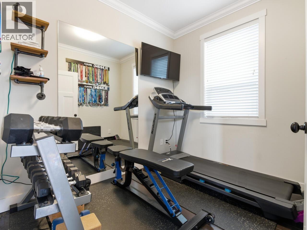 1029 Salter Street, New Westminster, British Columbia  V3M 0H5 - Photo 30 - R3095356