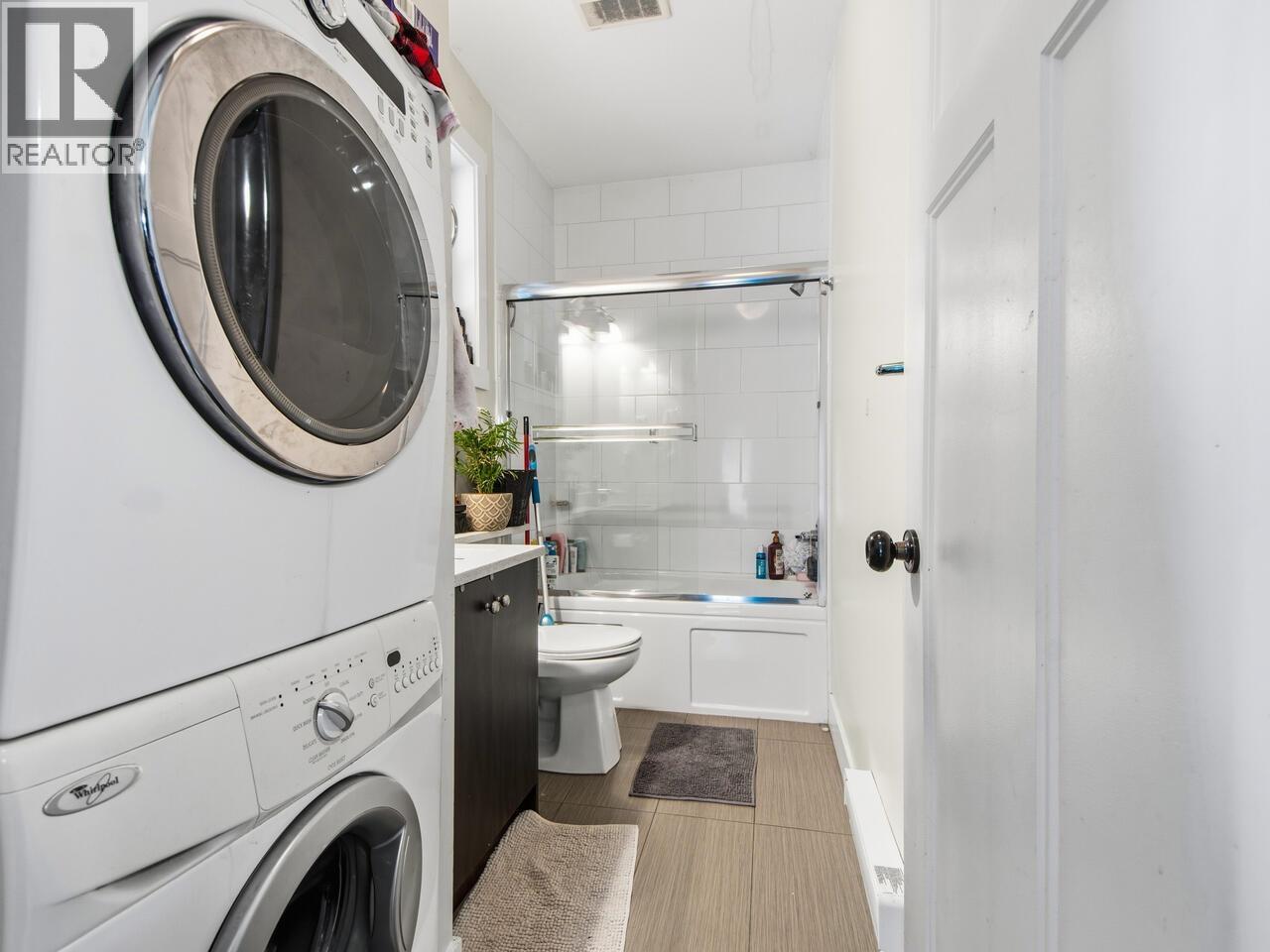 1029 Salter Street, New Westminster, British Columbia  V3M 0H5 - Photo 34 - R3095356