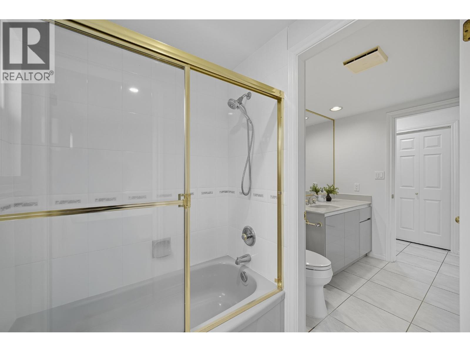 12631 Cameron Drive, Richmond, British Columbia  V6V 2T6 - Photo 12 - R3095667