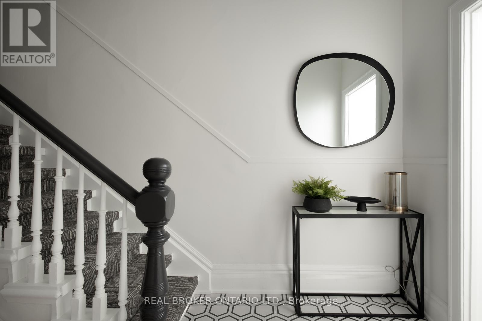 157 Lippincott Street, Toronto, Ontario  M5S 2P3 - Photo 11 - C12841798