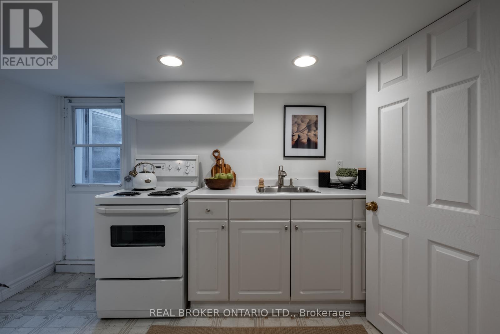 157 Lippincott Street, Toronto, Ontario  M5S 2P3 - Photo 41 - C12841798