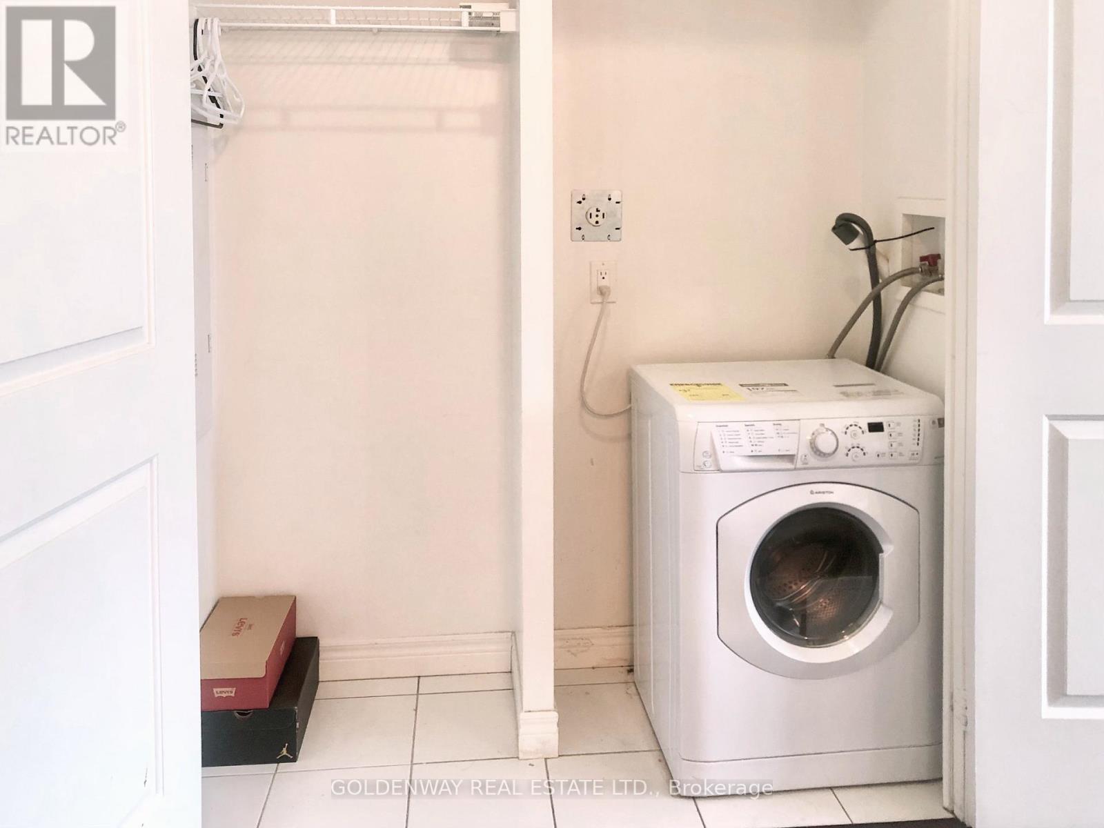 3705 - 50 Town Centre Court, Toronto, Ontario  M1P 0A9 - Photo 13 - E12841814