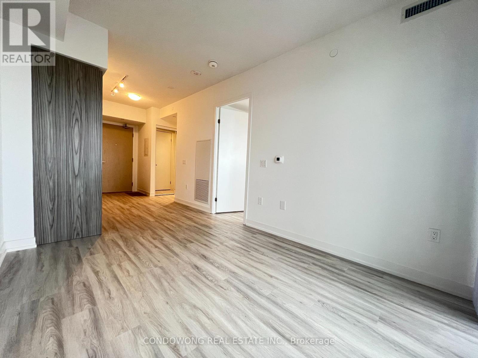 2106 - 55 Cooper Street, Toronto, Ontario  M5E 0G1 - Photo 7 - C12773428