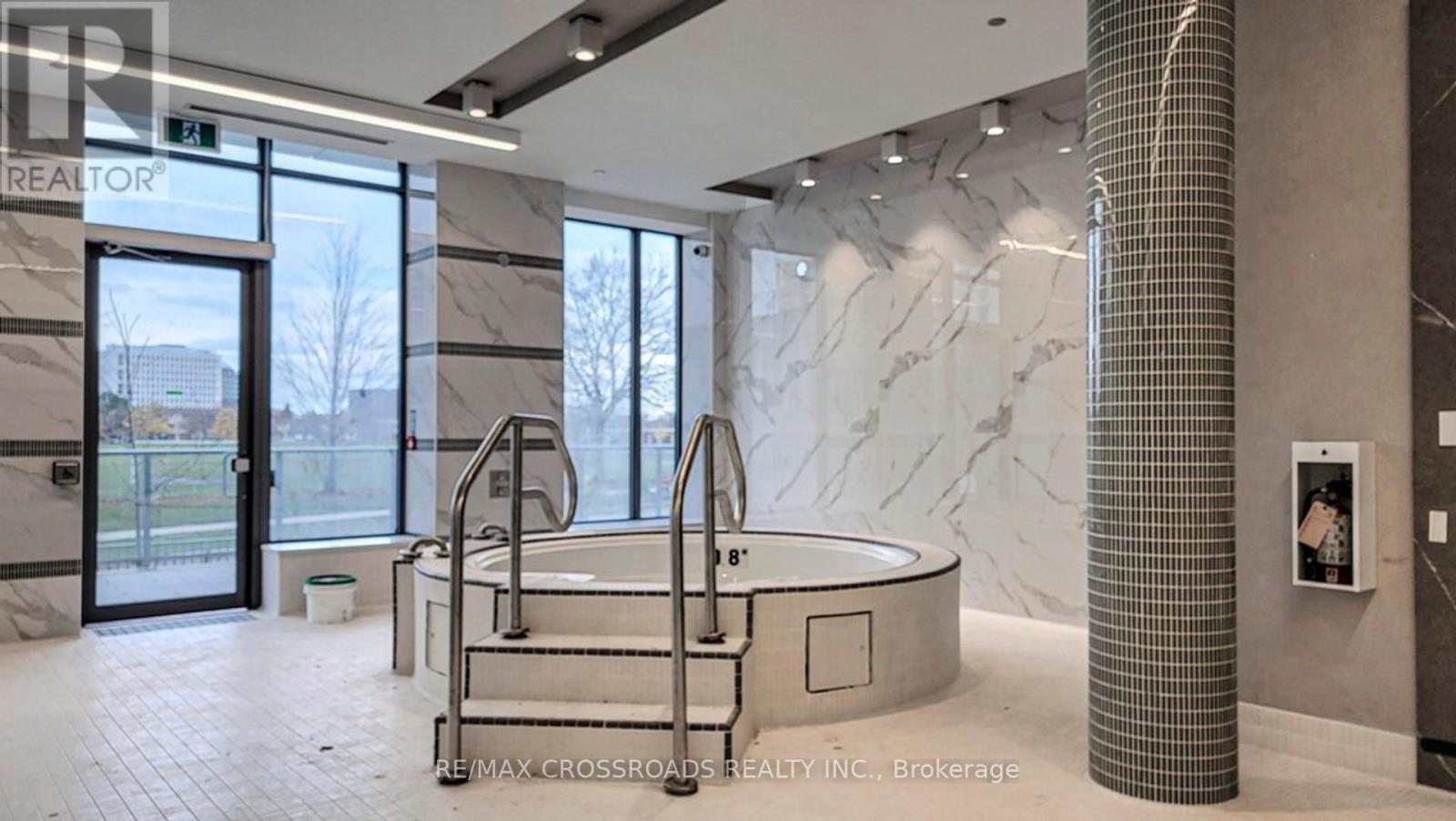 503 - 38 Forest Manor Road, Toronto, Ontario  M2J 0H4 - Photo 18 - C12837800