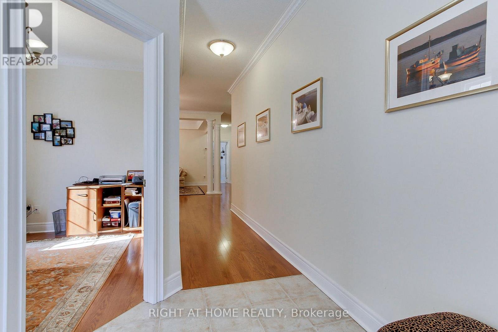 8 Sweet Anna Court, Vaughan, Ontario  L6A 4E3 - Photo 3 - N12839966