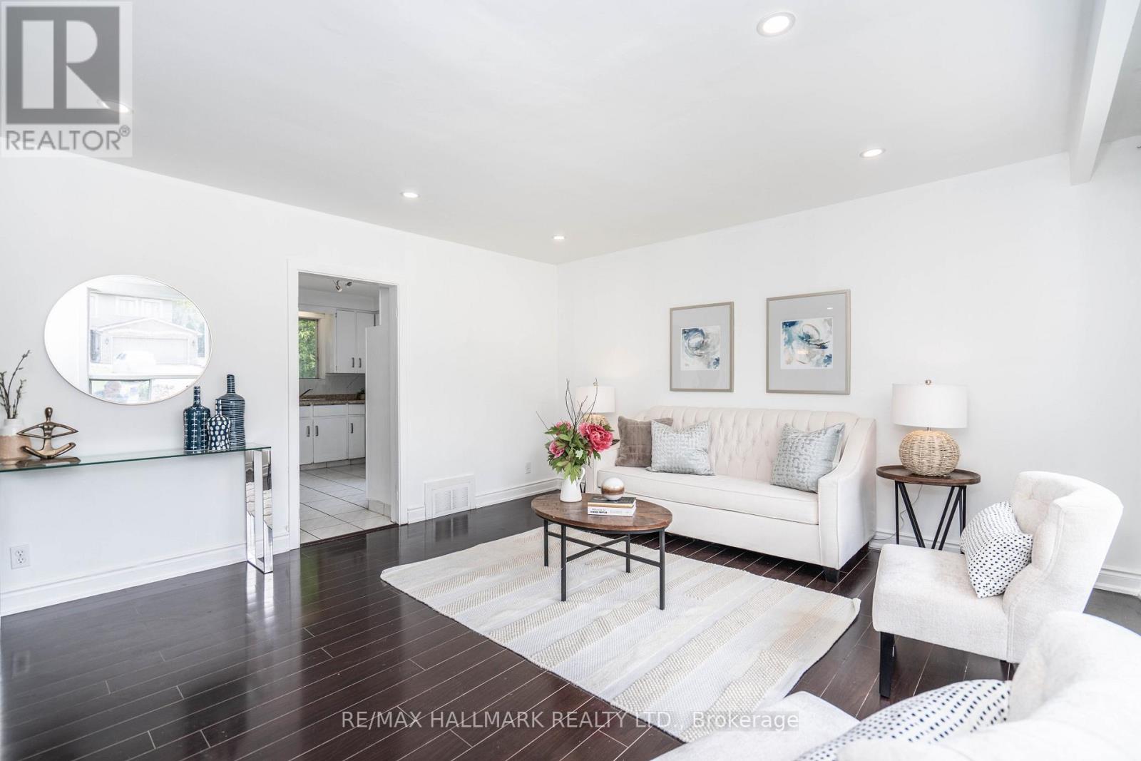 104 Highland Park Boulevard, Markham, Ontario  L3T 1B7 - Photo 10 - N12841842