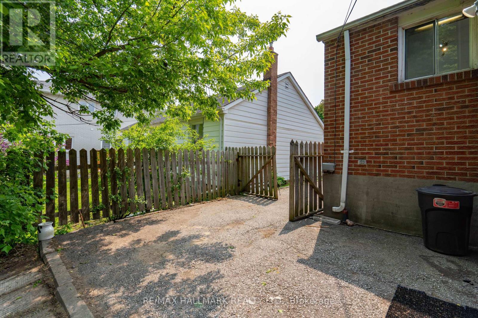 104 Highland Park Boulevard, Markham, Ontario  L3T 1B7 - Photo 38 - N12841842