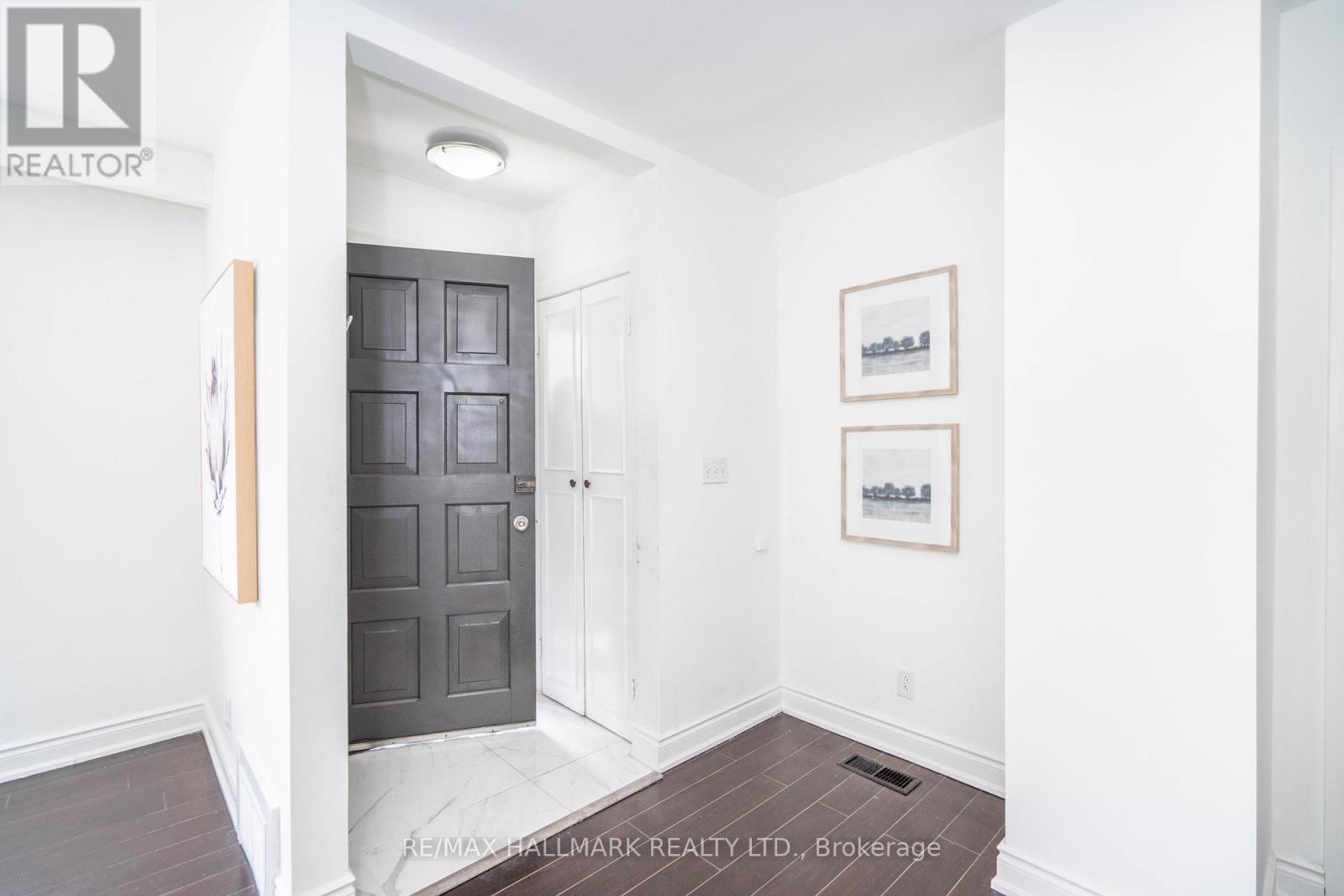 104 Highland Park Boulevard, Markham, Ontario  L3T 1B7 - Photo 7 - N12841842