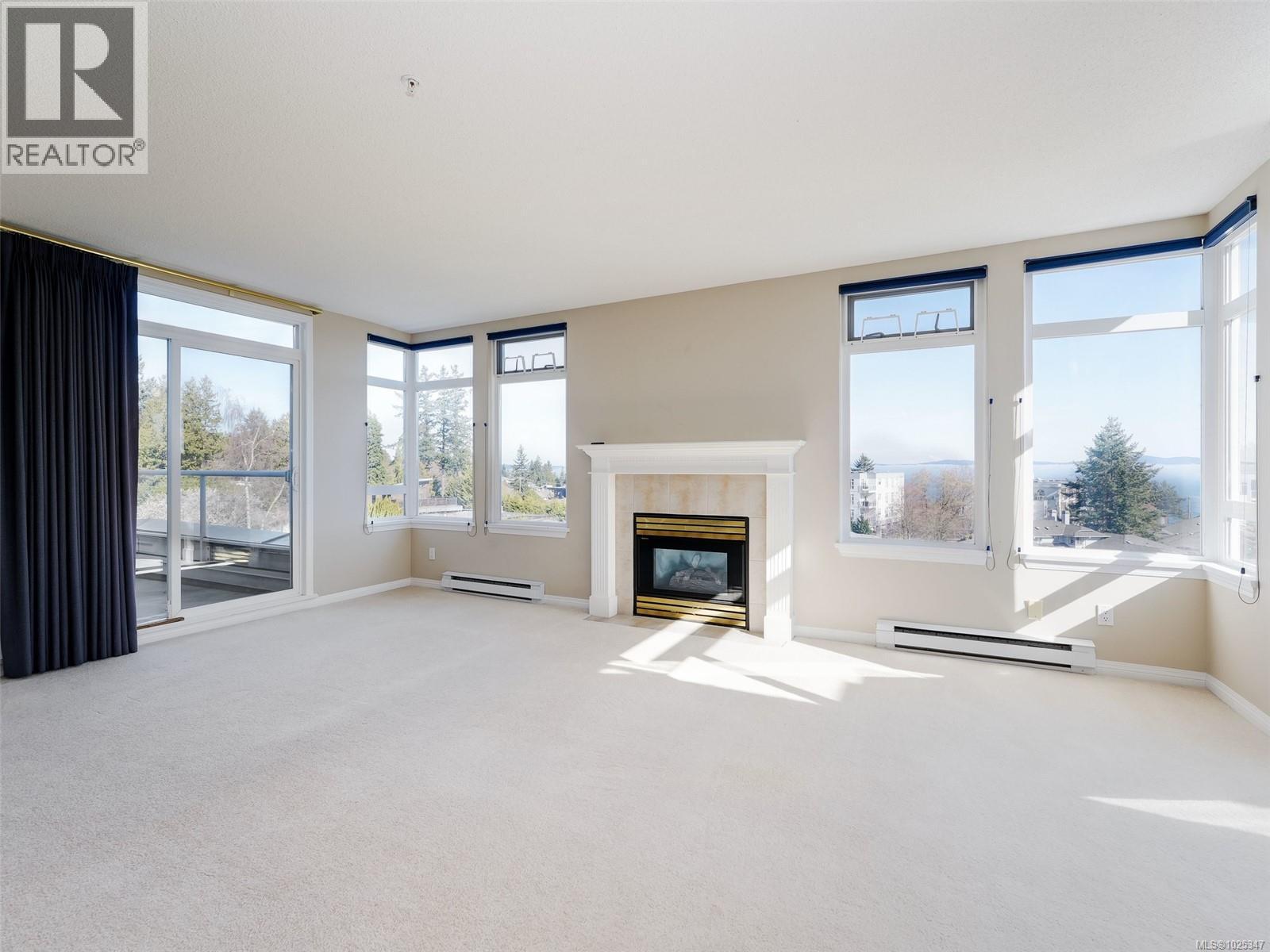 505 5110 Cordova Bay Rd, Saanich, British Columbia  V8Y 2K5 - Photo 8 - 1025347