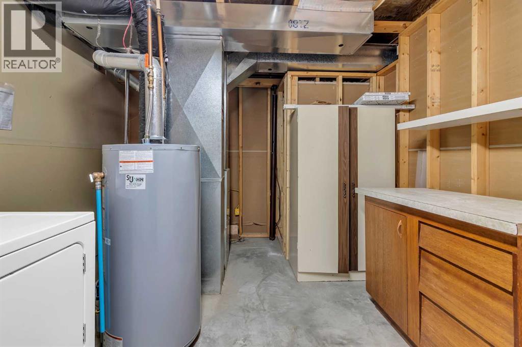 110 West Creek Bay, Chestermere, Alberta  T1X 1K7 - Photo 26 - A2262218