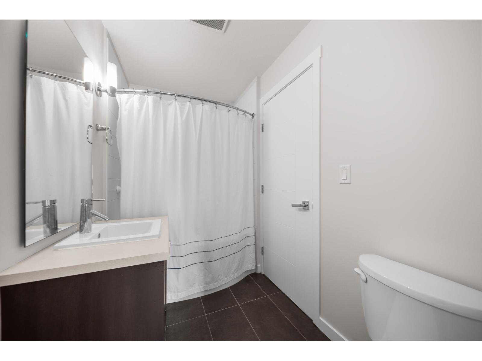 404 2238 Whatcom Road, Abbotsford, British Columbia  V3G 0E6 - Photo 31 - R3094187