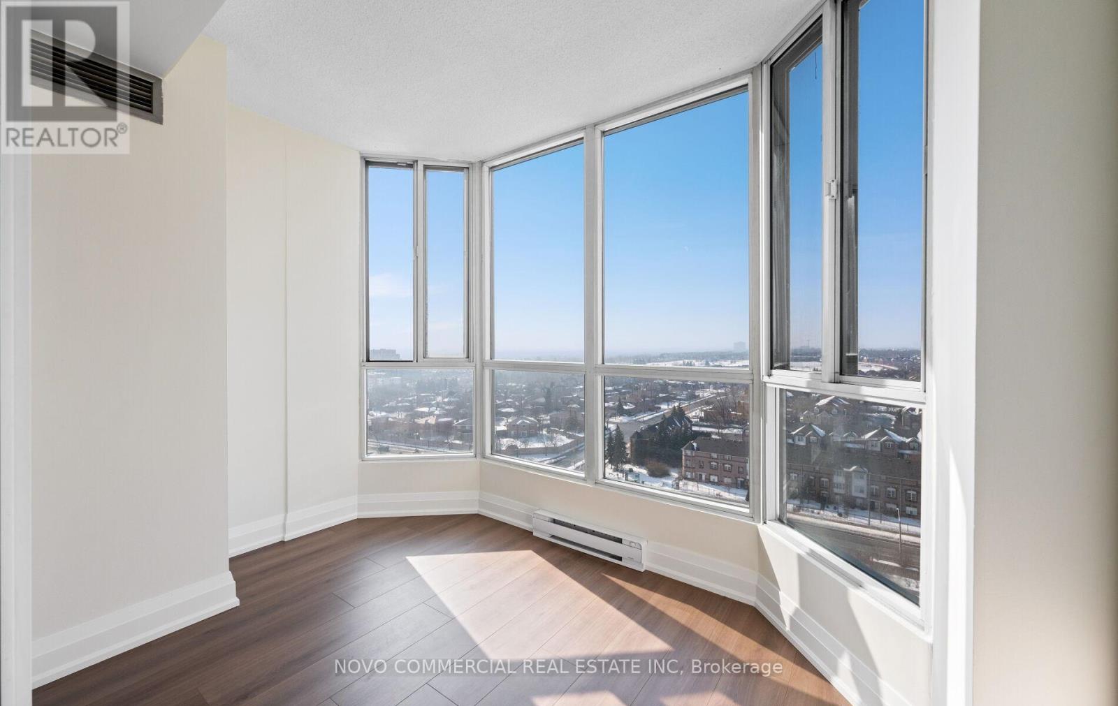 1216 - 145 Hillcrest Avenue, Mississauga, Ontario  L5B 3Z1 - Photo 11 - W12841800