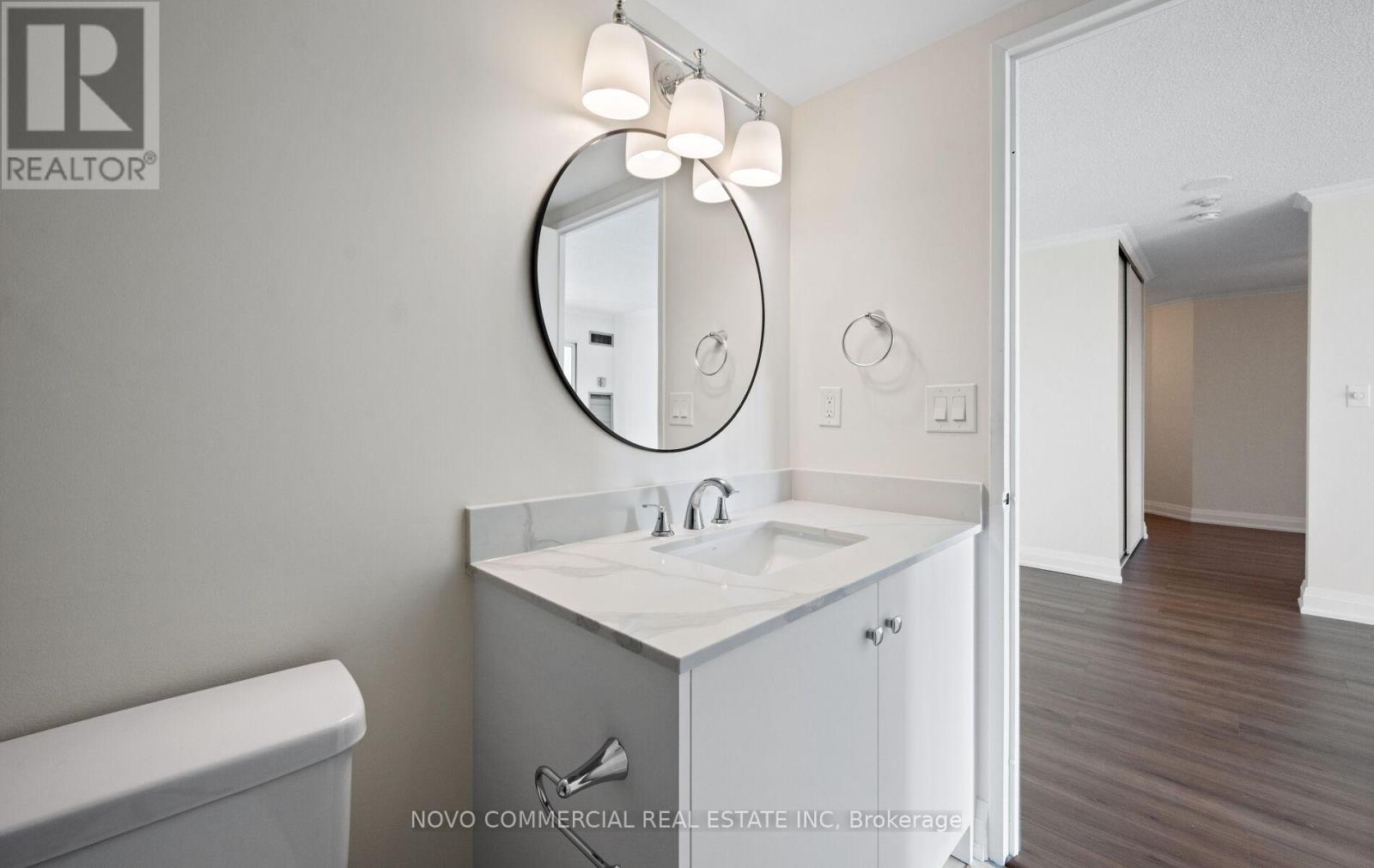 1216 - 145 Hillcrest Avenue, Mississauga, Ontario  L5B 3Z1 - Photo 17 - W12841800