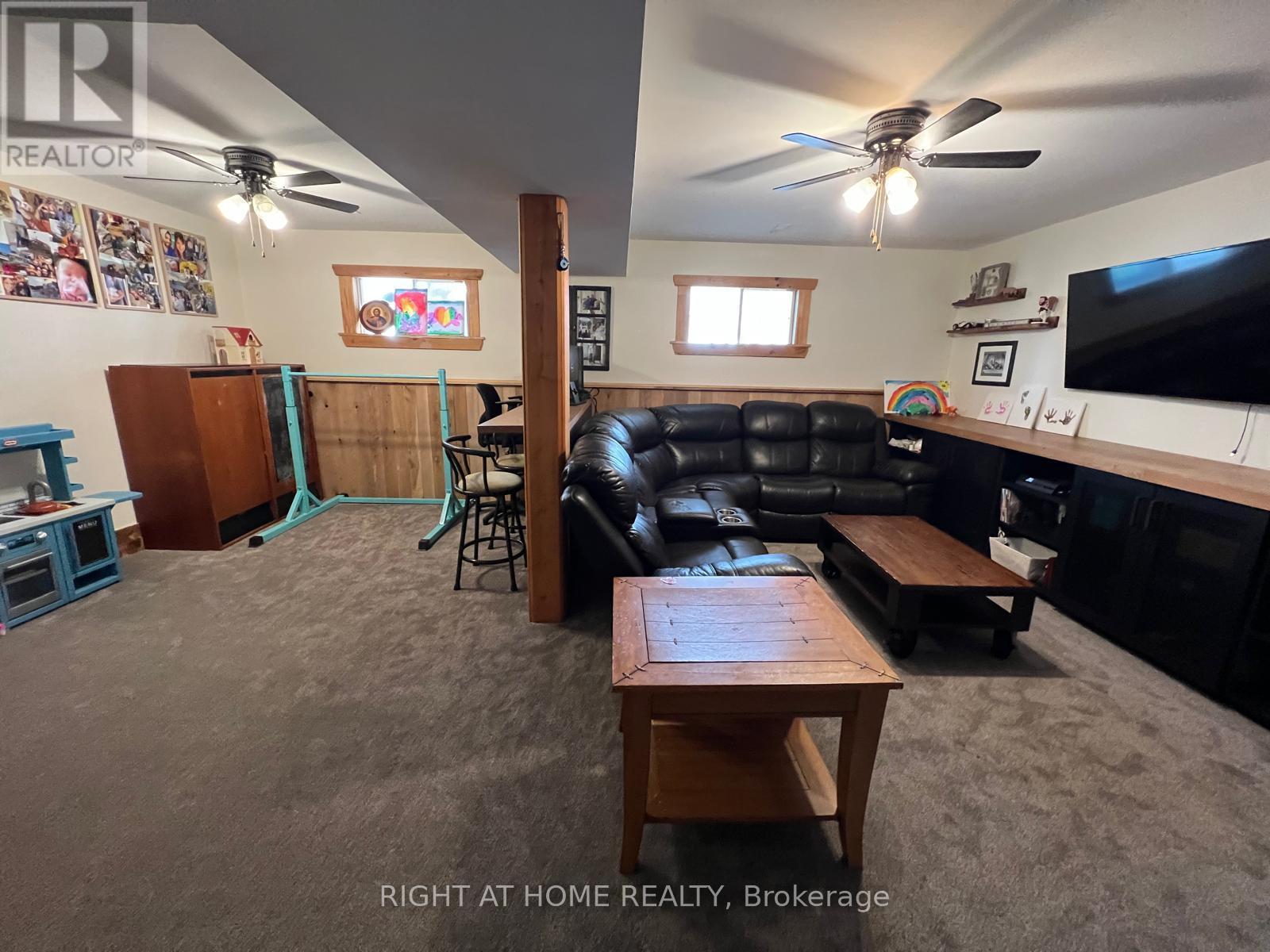 45 Newstead Crescent, Brampton, Ontario  L6V 2A8 - Photo 20 - W12841834