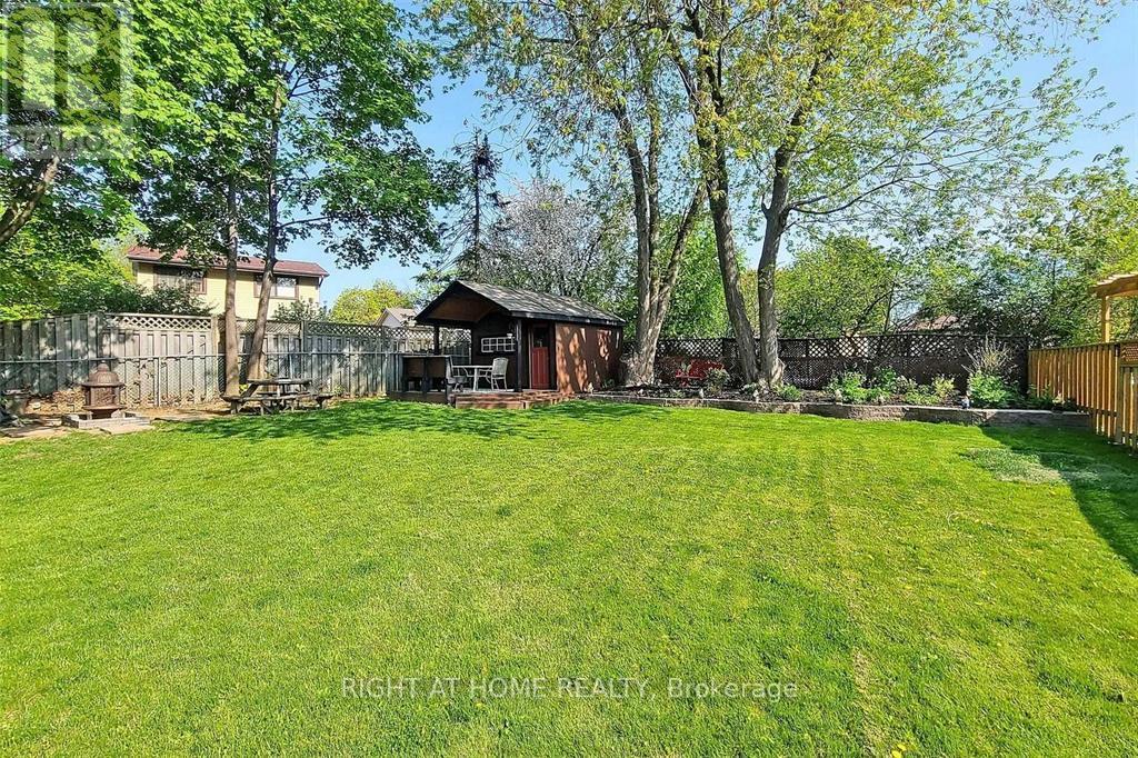 45 Newstead Crescent, Brampton, Ontario  L6V 2A8 - Photo 23 - W12841834