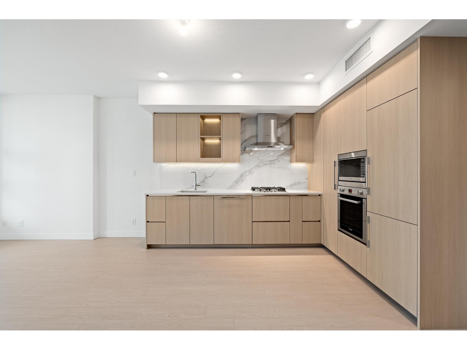 1208 13778 100 Avenue, Surrey, British Columbia  V3T 0V3 - Photo 7 - R3095333