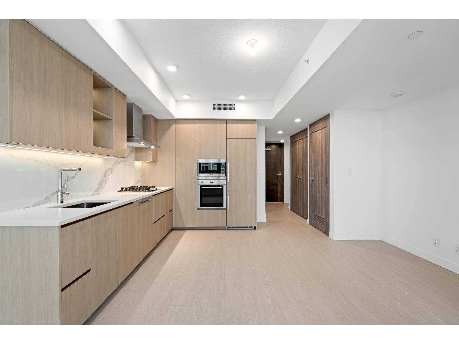 1208 13778 100 Avenue, Surrey, British Columbia  V3T 0V3 - Photo 4 - R3095333