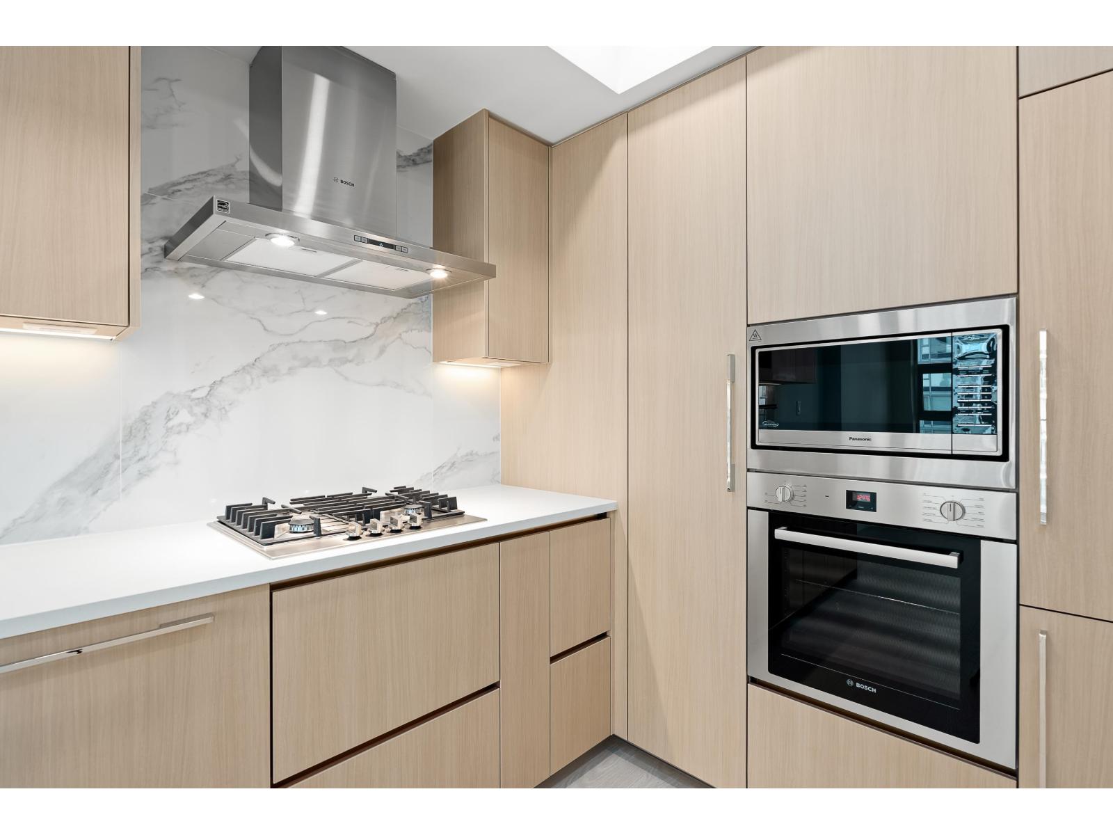 1208 13778 100 Avenue, Surrey, British Columbia  V3T 0V3 - Photo 6 - R3095333