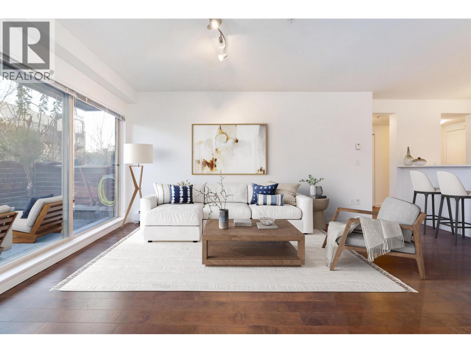 109 1033 St. Georges Avenue, North Vancouver, British Columbia  V7L 3H5 - Photo 4 - R3095338