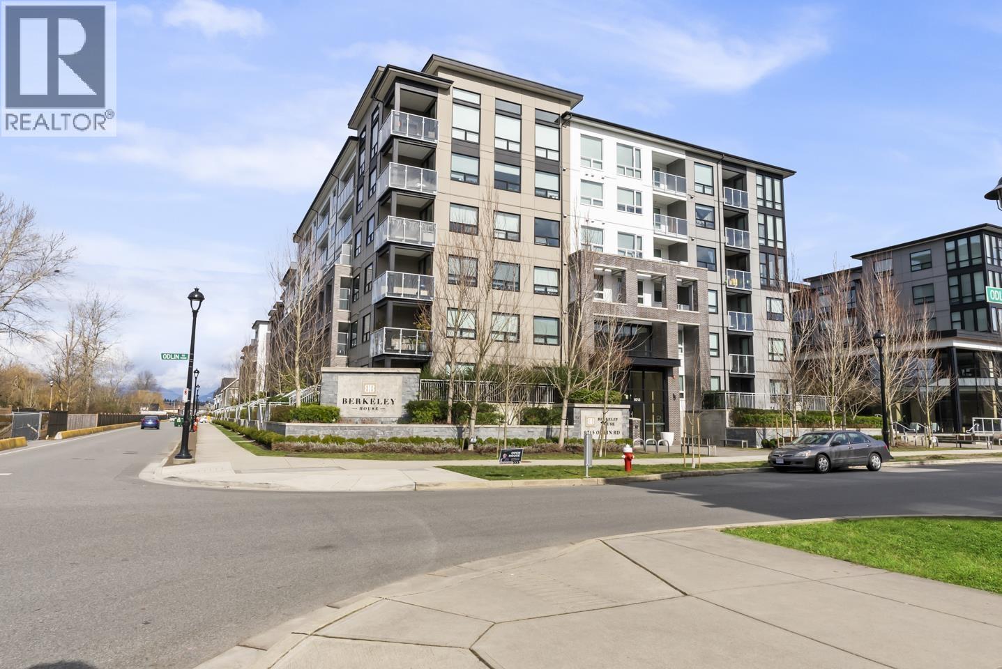 114 9213 Odlin Road, Richmond, British Columbia  V6X 0V5 - Photo 1 - R3095588