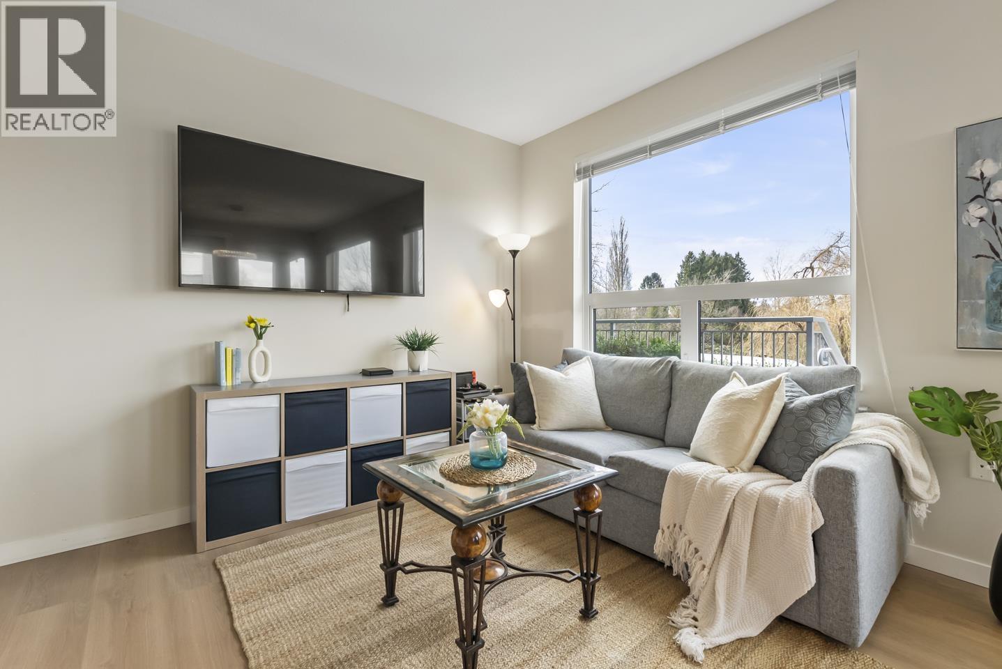 114 9213 Odlin Road, Richmond, British Columbia  V6X 0V5 - Photo 2 - R3095588