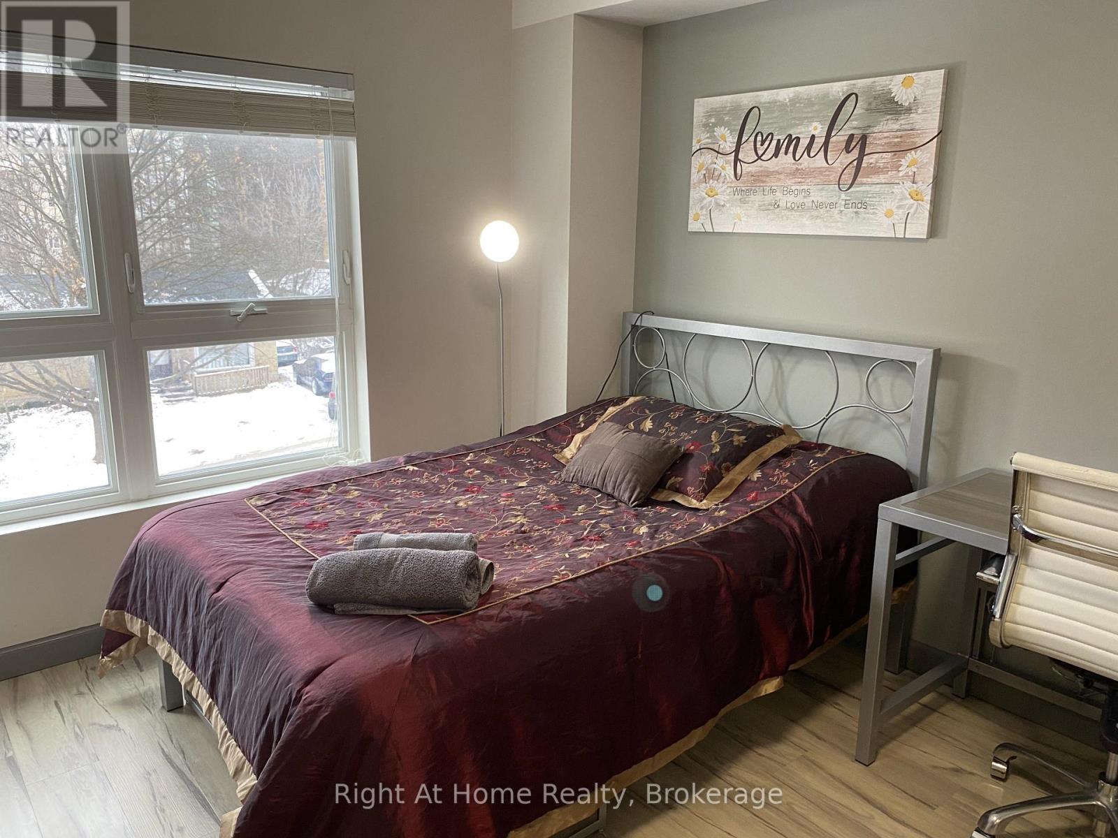 1710 - 258a Sunview Street, Waterloo, Ontario  N2L 3V9 - Photo 10 - X12841876