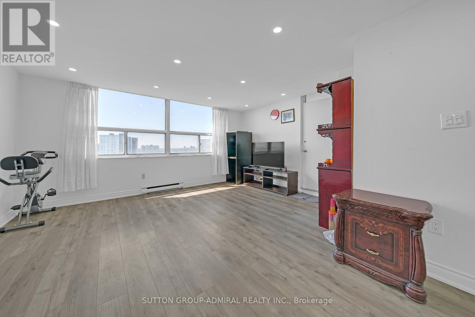 Ph12 - 10 Tobermory Drive, Toronto, Ontario  M3N 2Y5 - Photo 10 - W12835904