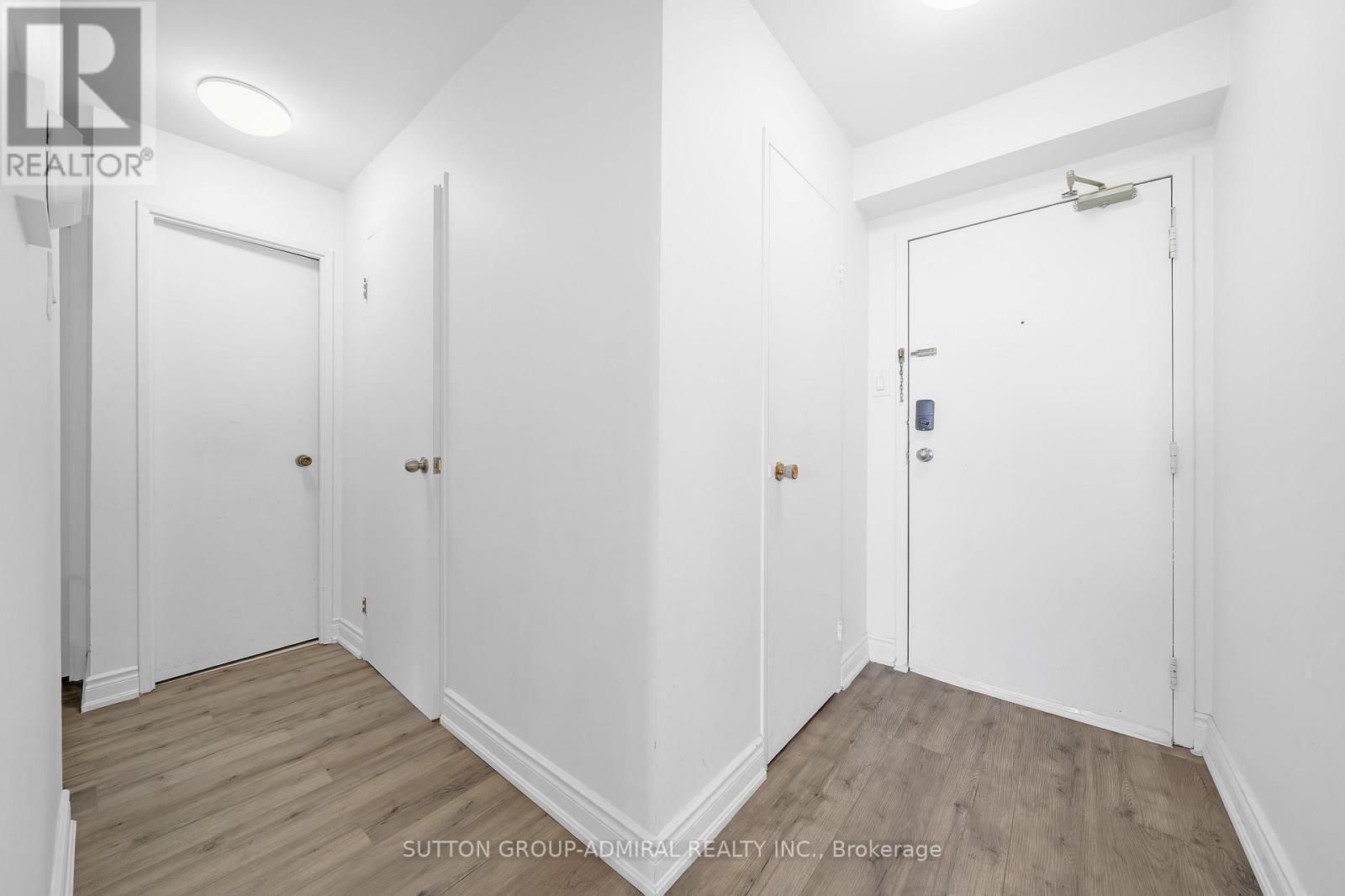 Ph12 - 10 Tobermory Drive, Toronto, Ontario  M3N 2Y5 - Photo 4 - W12835904