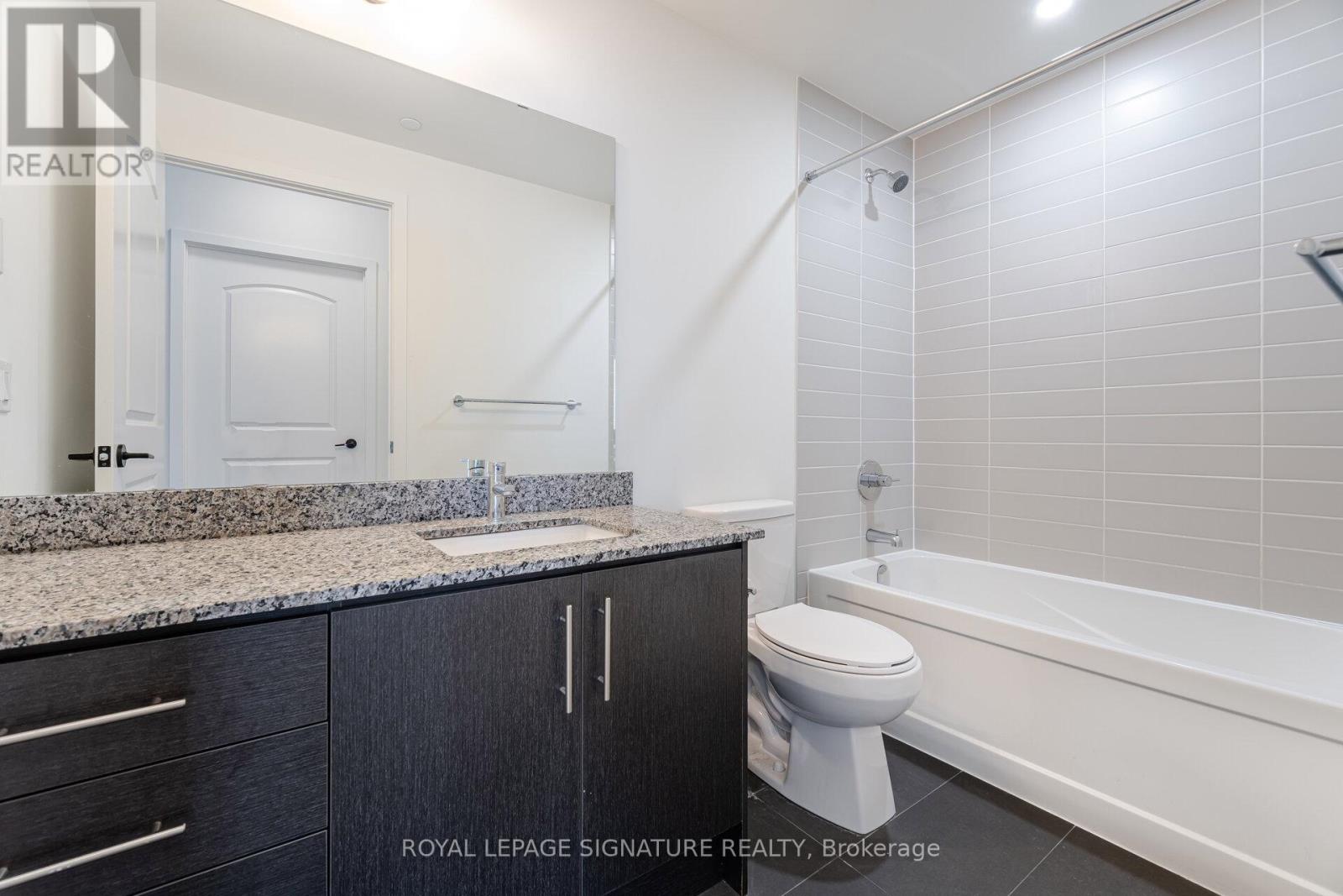 801 - 345 Wheat Boom Drive, Oakville, Ontario  L6H 7X4 - Photo 17 - W12839574