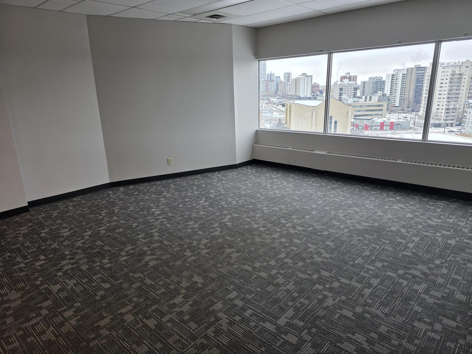 10050  112 Street, Edmonton, Alberta  T5K 2J1 - Photo 7 - 44223086