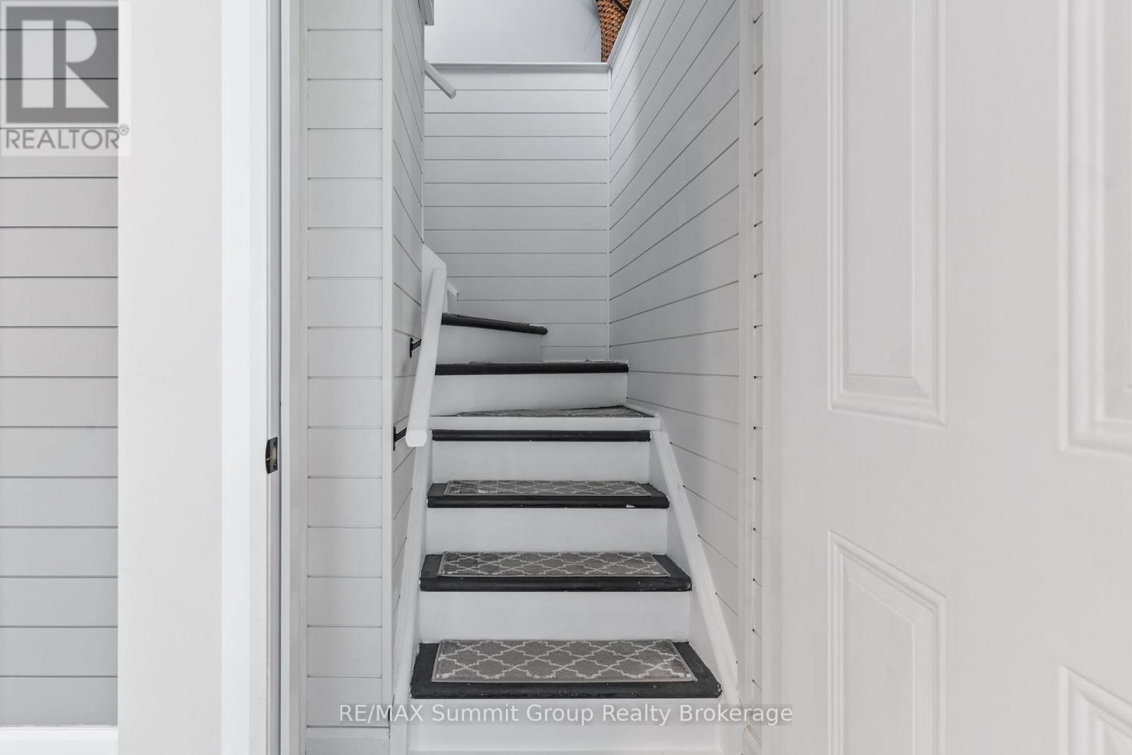 429528 8th Concession B, Grey Highlands, Ontario  N0C 1M0 - Photo 20 - X12841862