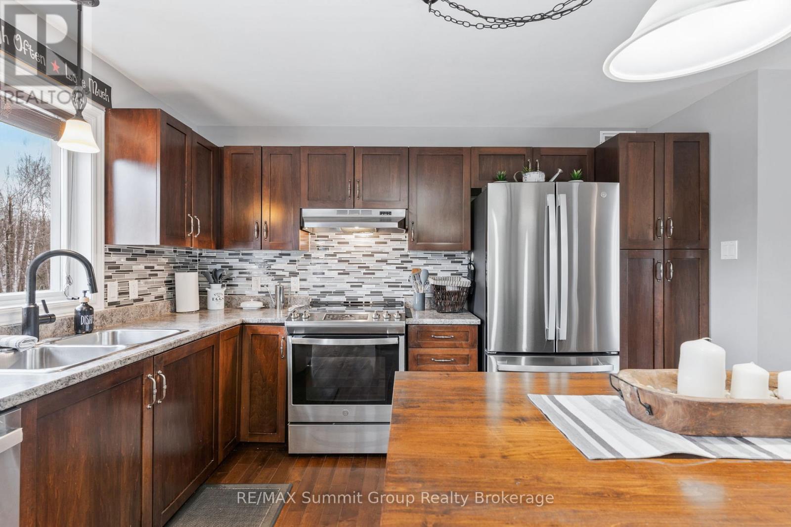 429528 8th Concession B, Grey Highlands, Ontario  N0C 1M0 - Photo 6 - X12841862