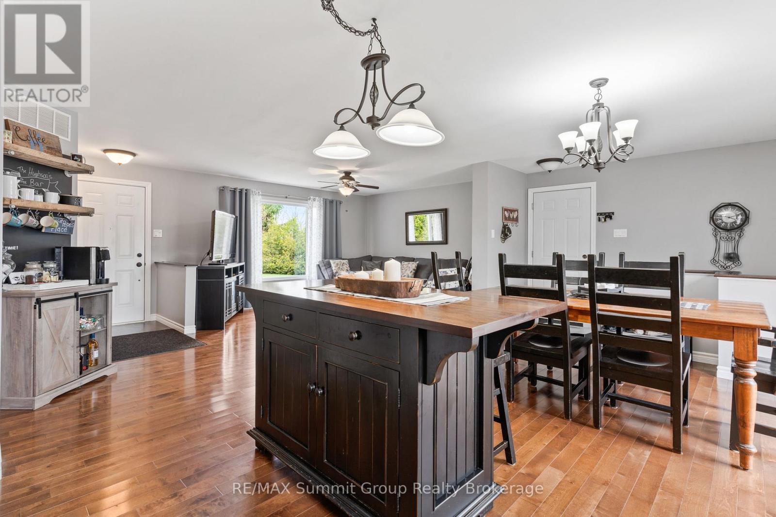 429528 8th Concession B, Grey Highlands, Ontario  N0C 1M0 - Photo 7 - X12841862