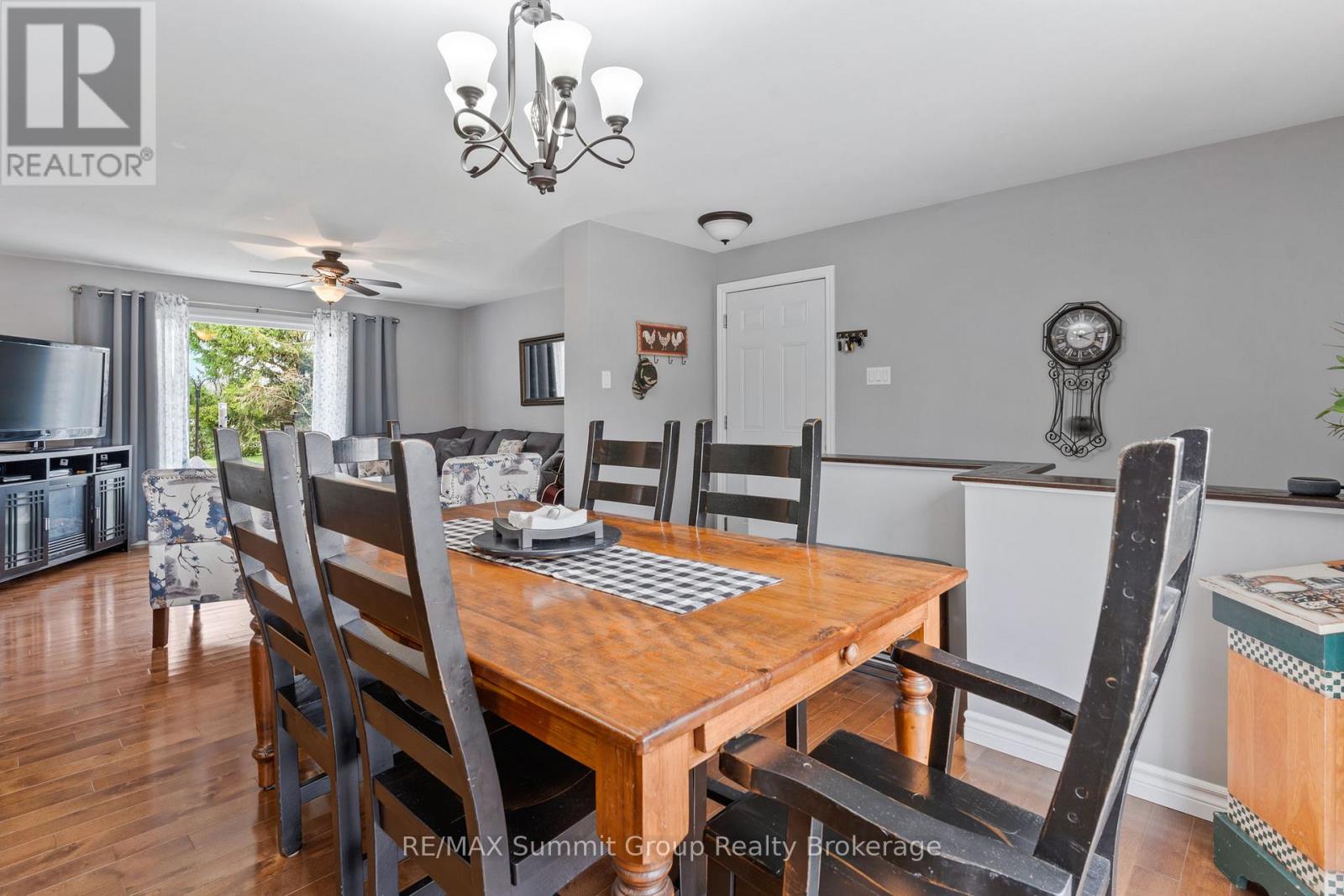 429528 8th Concession B, Grey Highlands, Ontario  N0C 1M0 - Photo 8 - X12841862