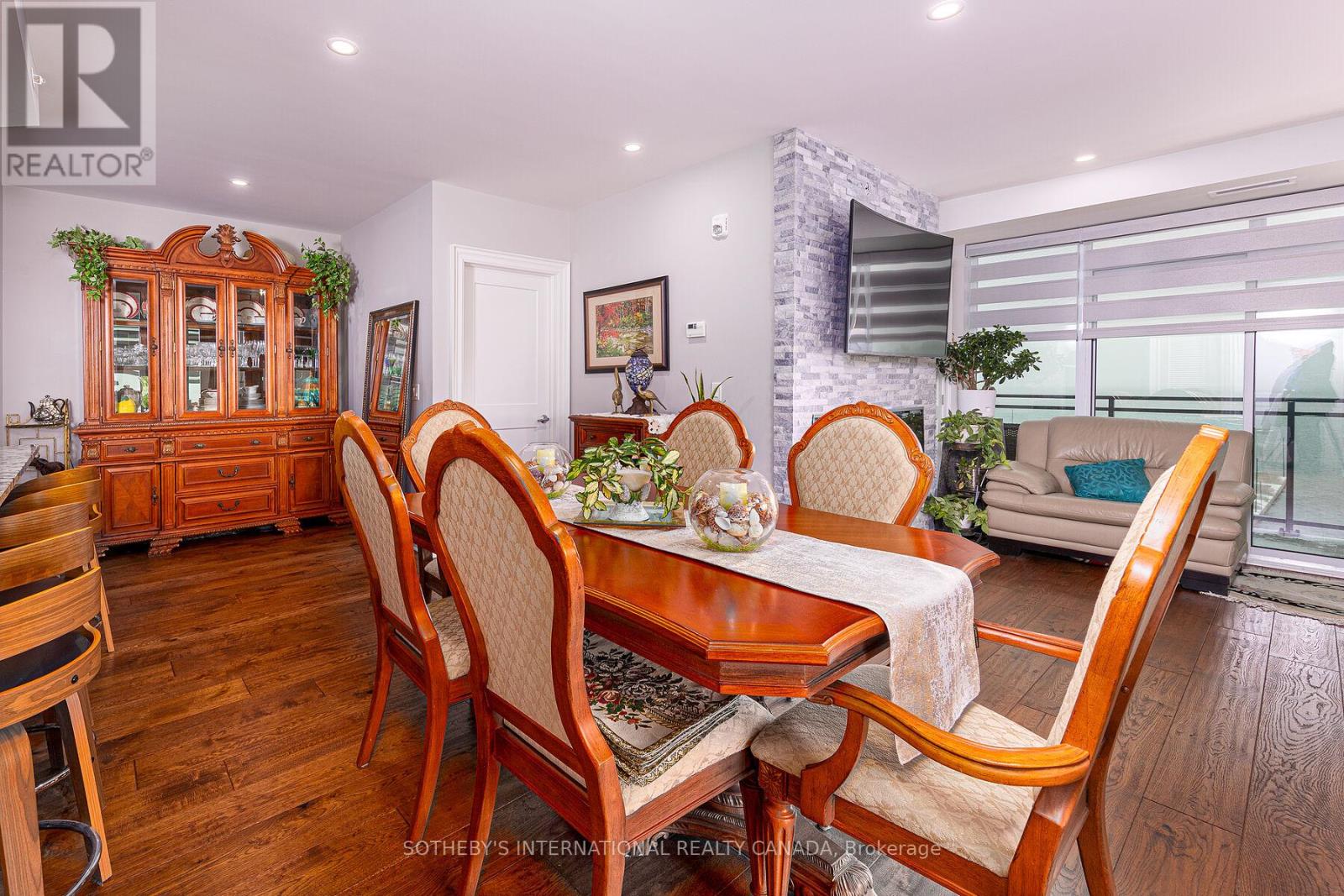 221 - 129b South Street, Gananoque, Ontario  K7G 0B1 - Photo 8 - X12834514