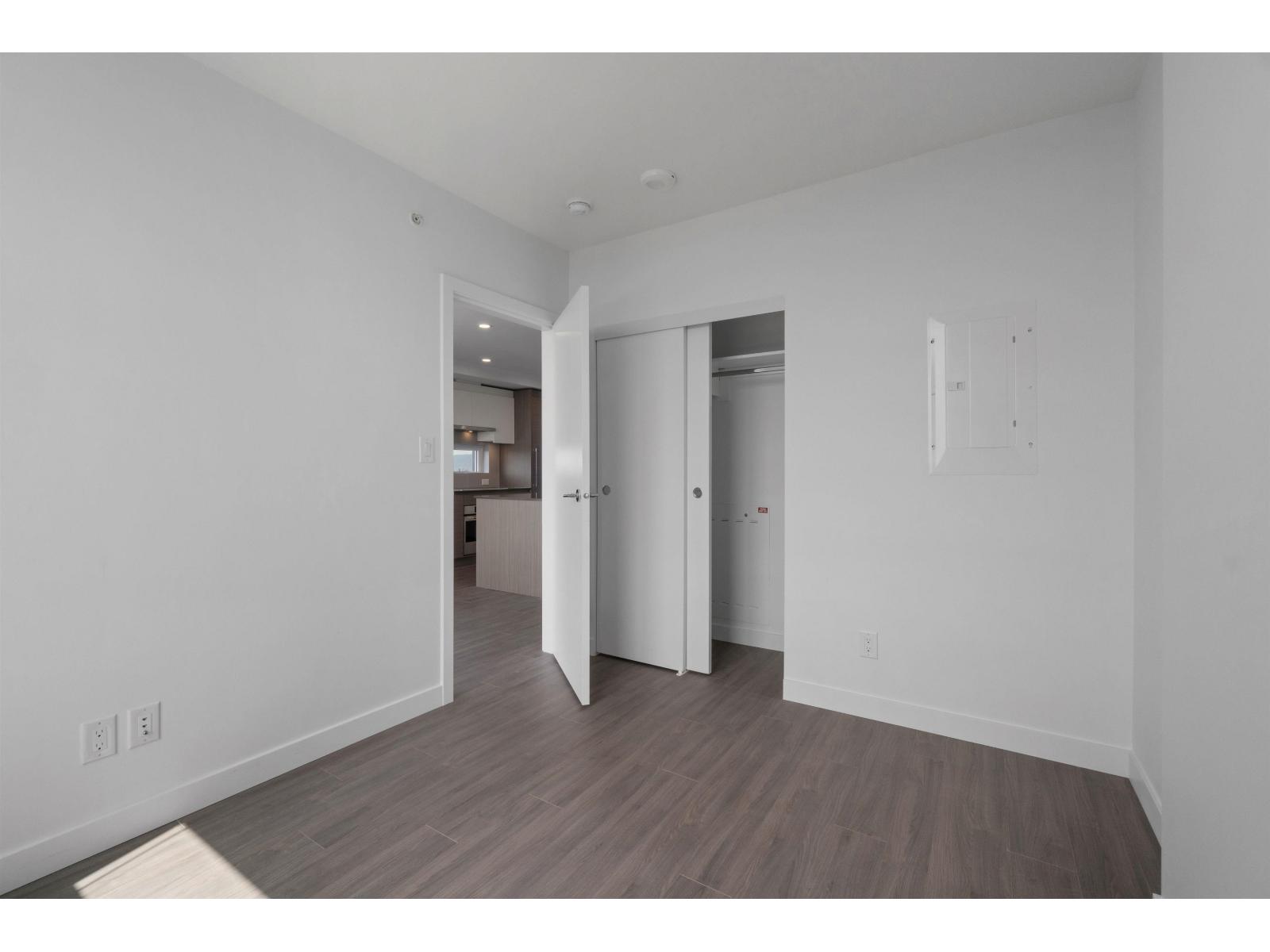 3803 13615 Fraser Highway, Surrey, British Columbia  V3T 0P7 - Photo 15 - R3095675