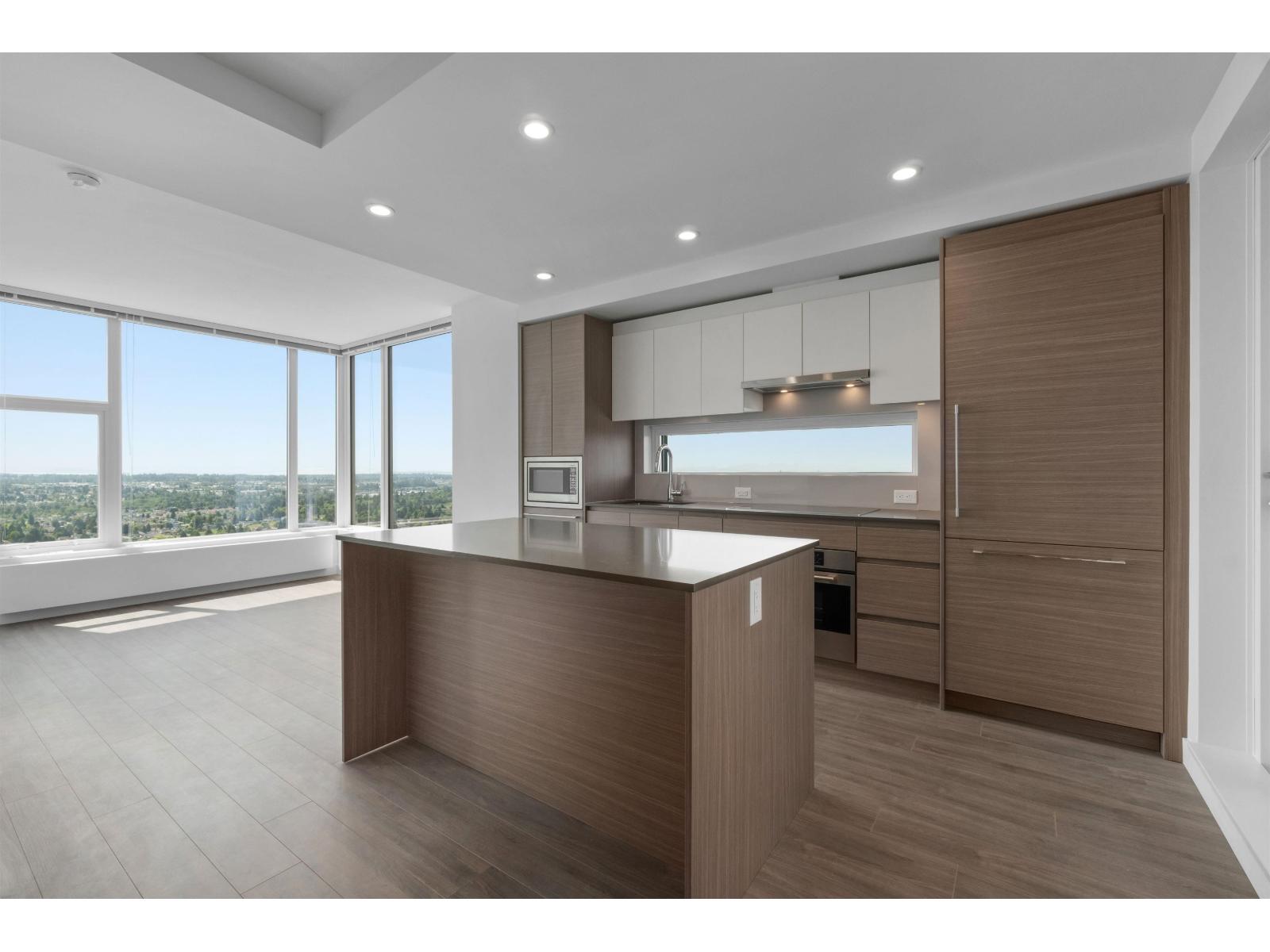 3803 13615 Fraser Highway, Surrey, British Columbia  V3T 0P7 - Photo 6 - R3095675