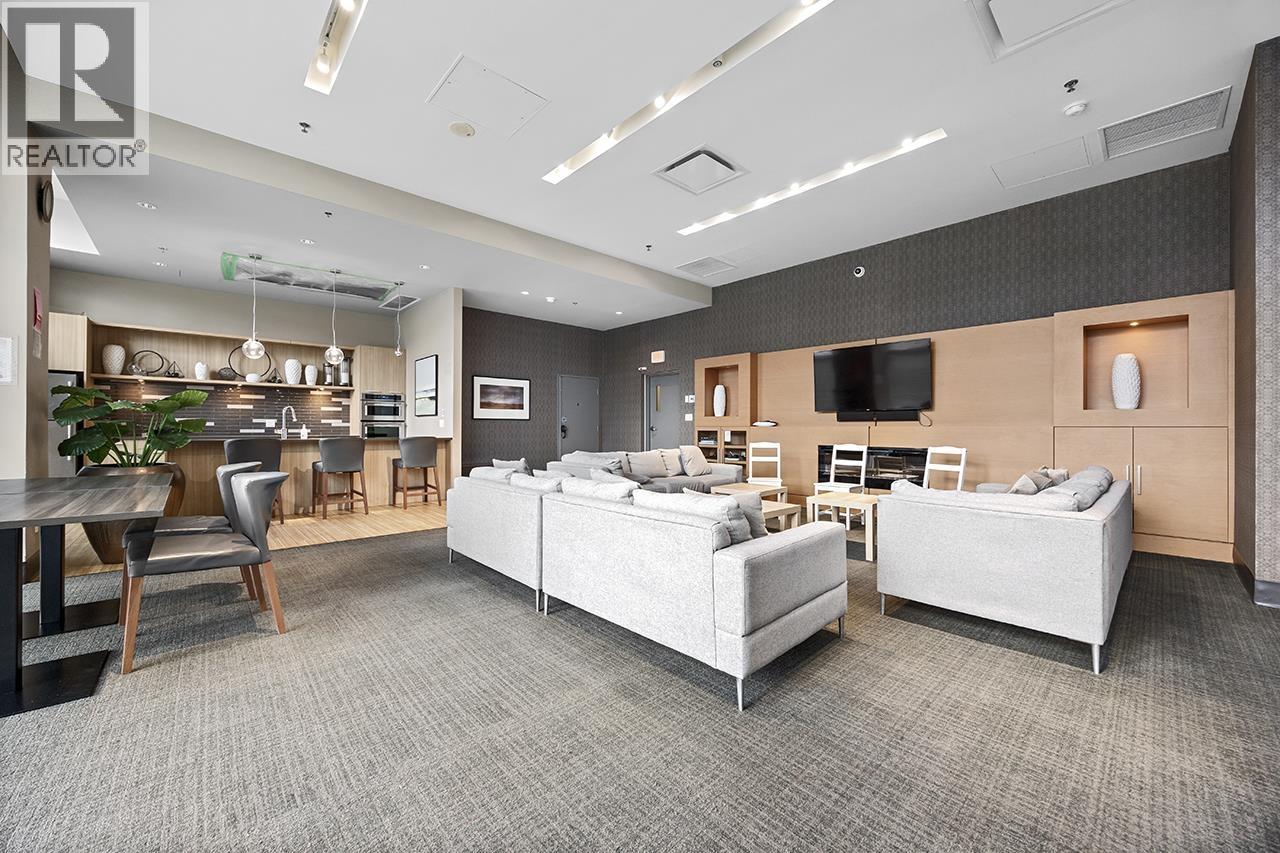 1103 3007 Glen Drive, Coquitlam, British Columbia  V3B 0L8 - Photo 17 - R3095701