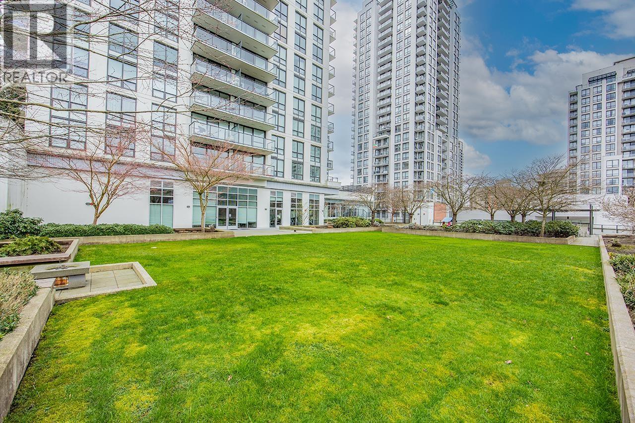 1103 3007 Glen Drive, Coquitlam, British Columbia  V3B 0L8 - Photo 21 - R3095701