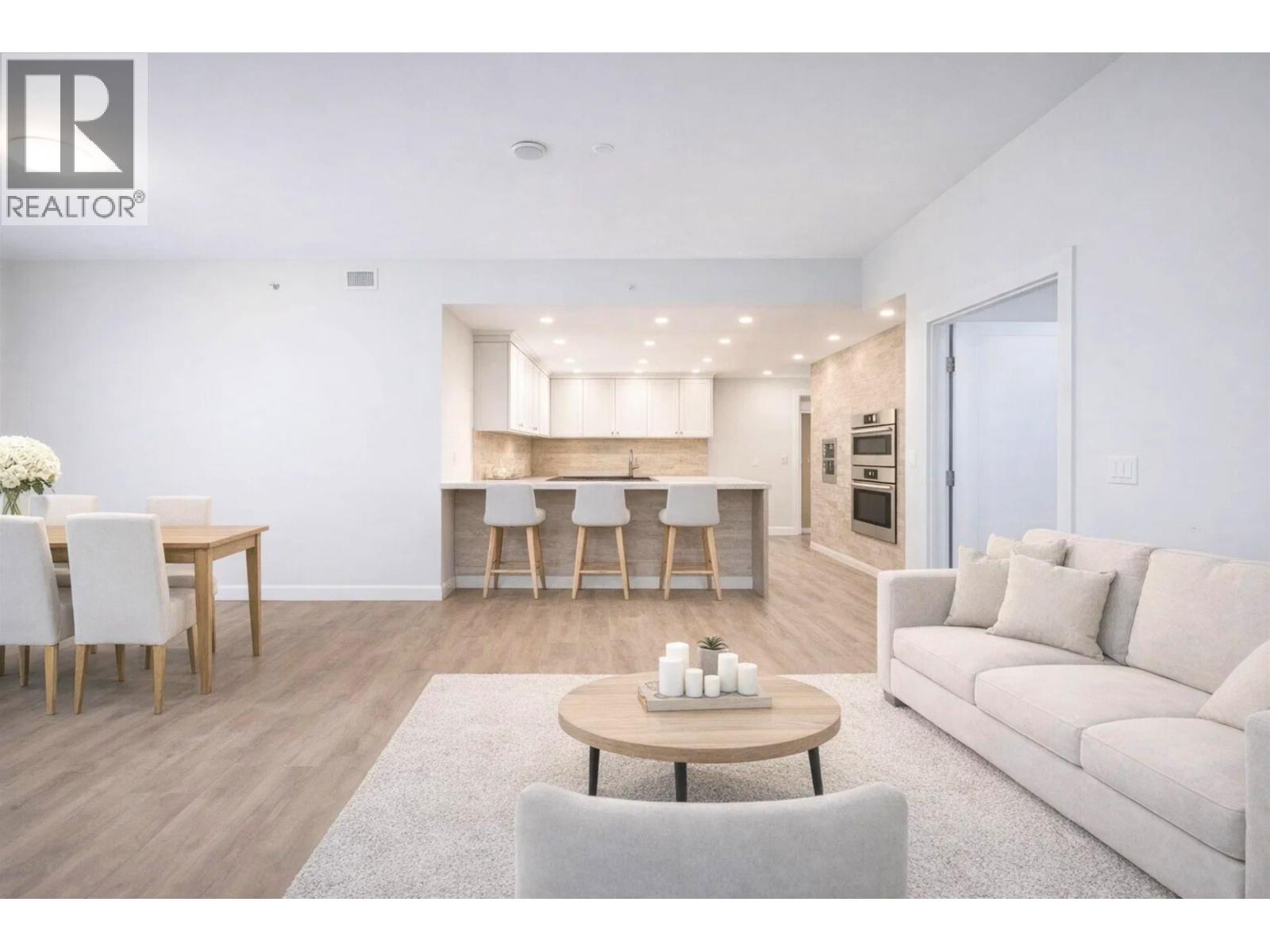 1703 660 QUAYSIDE DRIVE, New Westminster, British Columbia