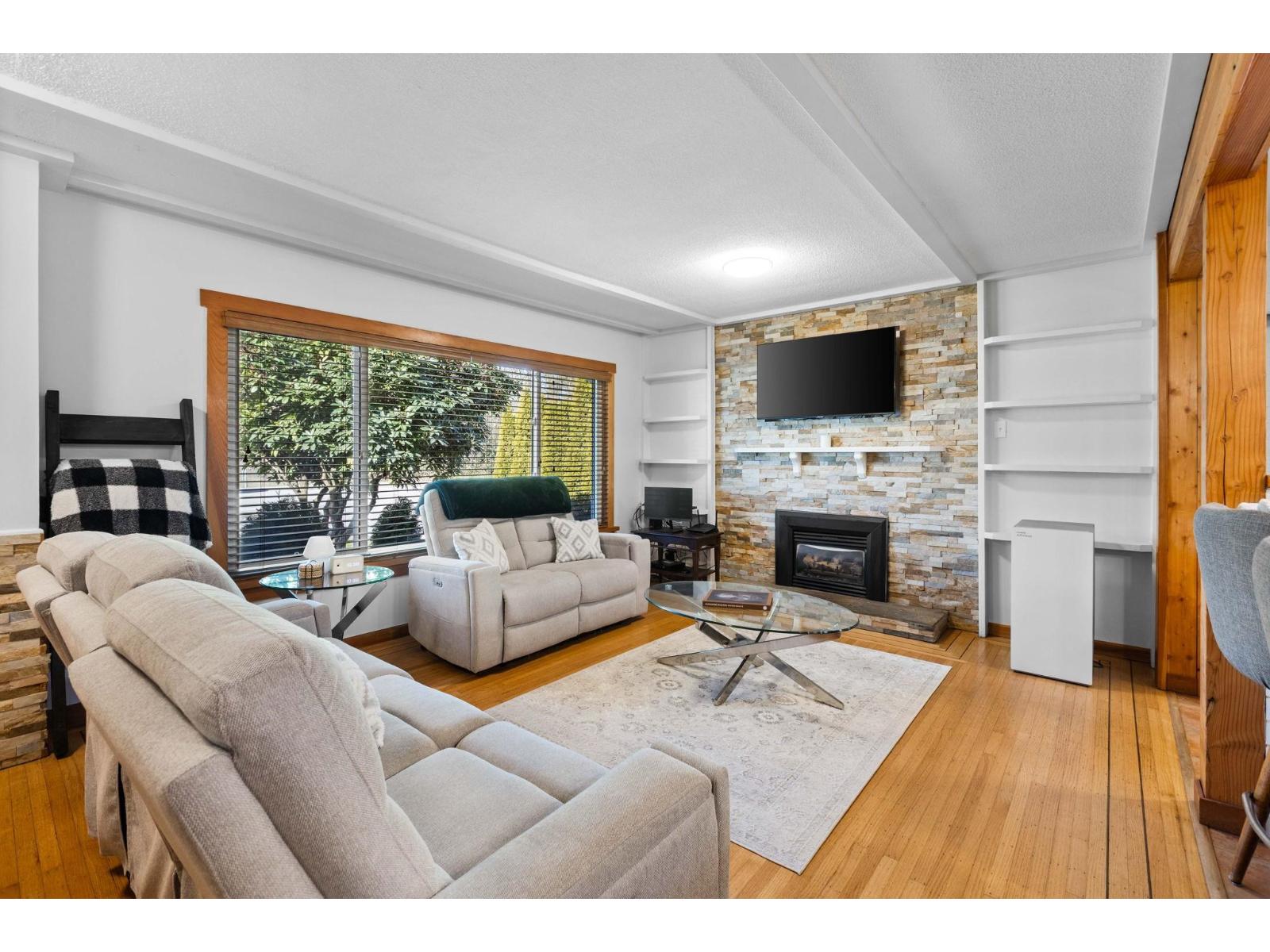 11082 146 Street, Surrey, British Columbia  V3R 3V1 - Photo 5 - R3095435