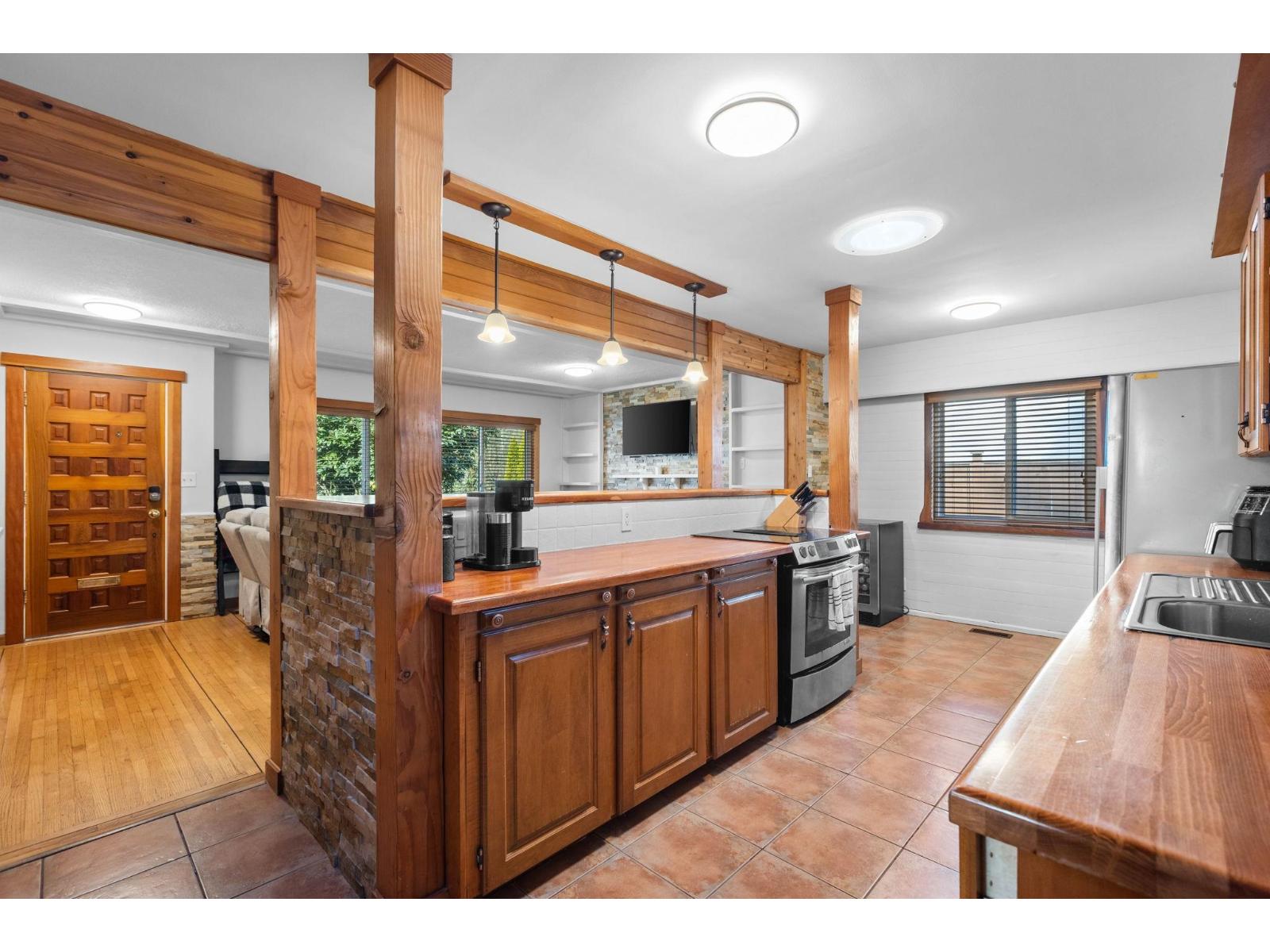 11082 146 Street, Surrey, British Columbia  V3R 3V1 - Photo 15 - R3095435