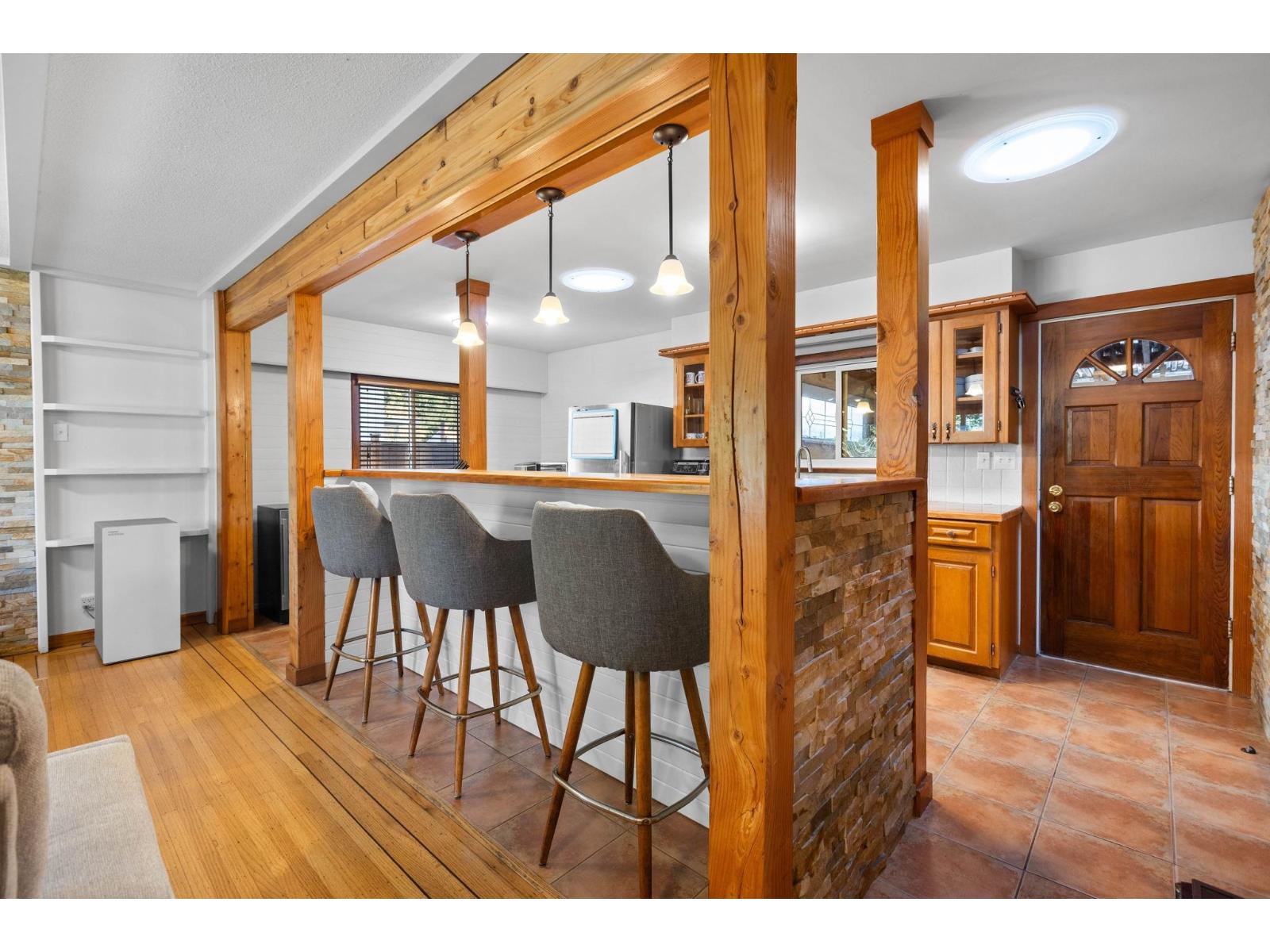 11082 146 Street, Surrey, British Columbia  V3R 3V1 - Photo 10 - R3095435