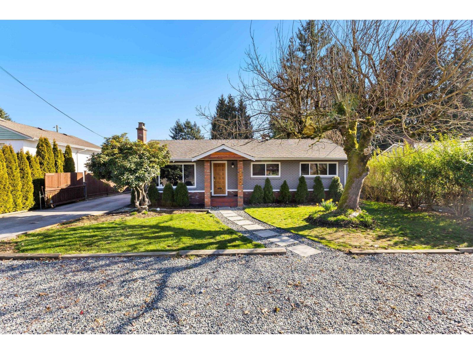 11082 146 Street, Surrey, British Columbia  V3R 3V1 - Photo 1 - R3095435