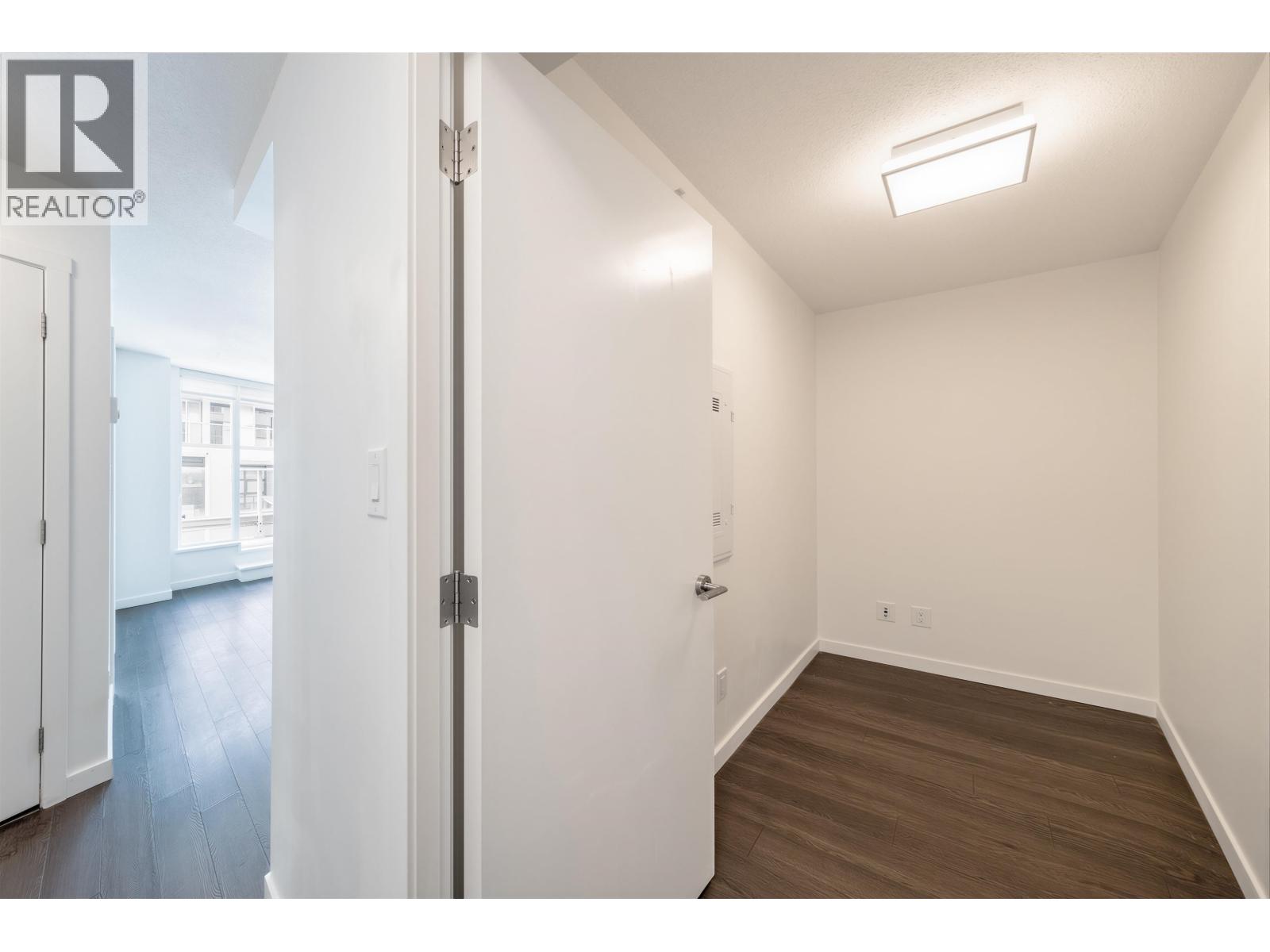 320 5665 Boundary Road, Vancouver, British Columbia  V5R 0E4 - Photo 11 - R3095610