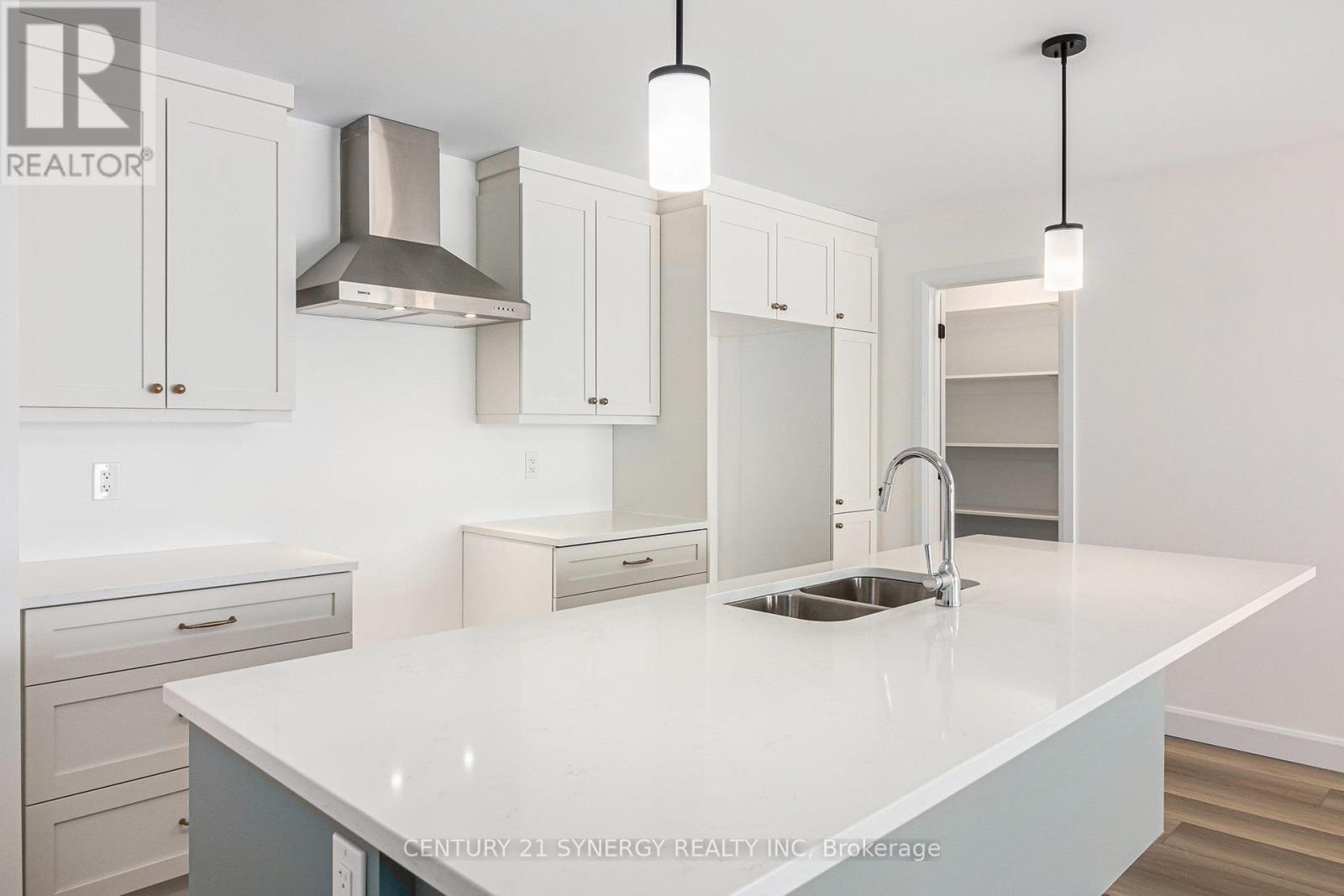 85 Villeneuve Street, North Stormont, Ontario K0C 1W0 - Photo 6 - X12841878