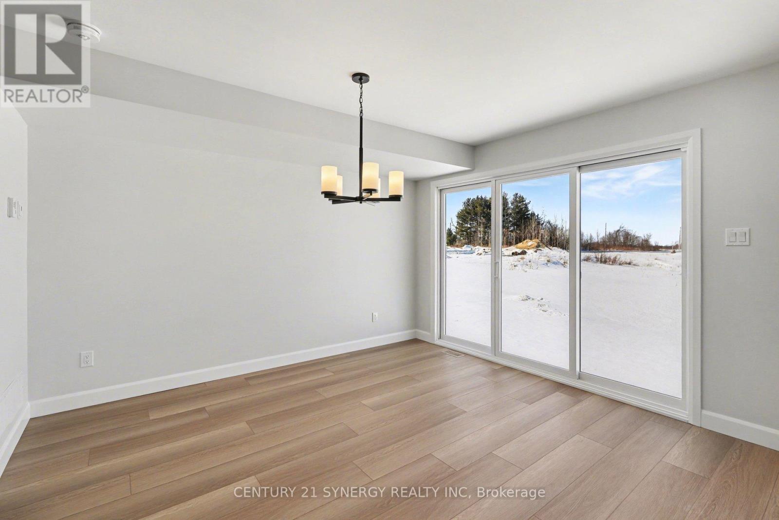 63 Villeneuve Street, North Stormont, Ontario K0C 1W0 - Photo 12 - X12841882